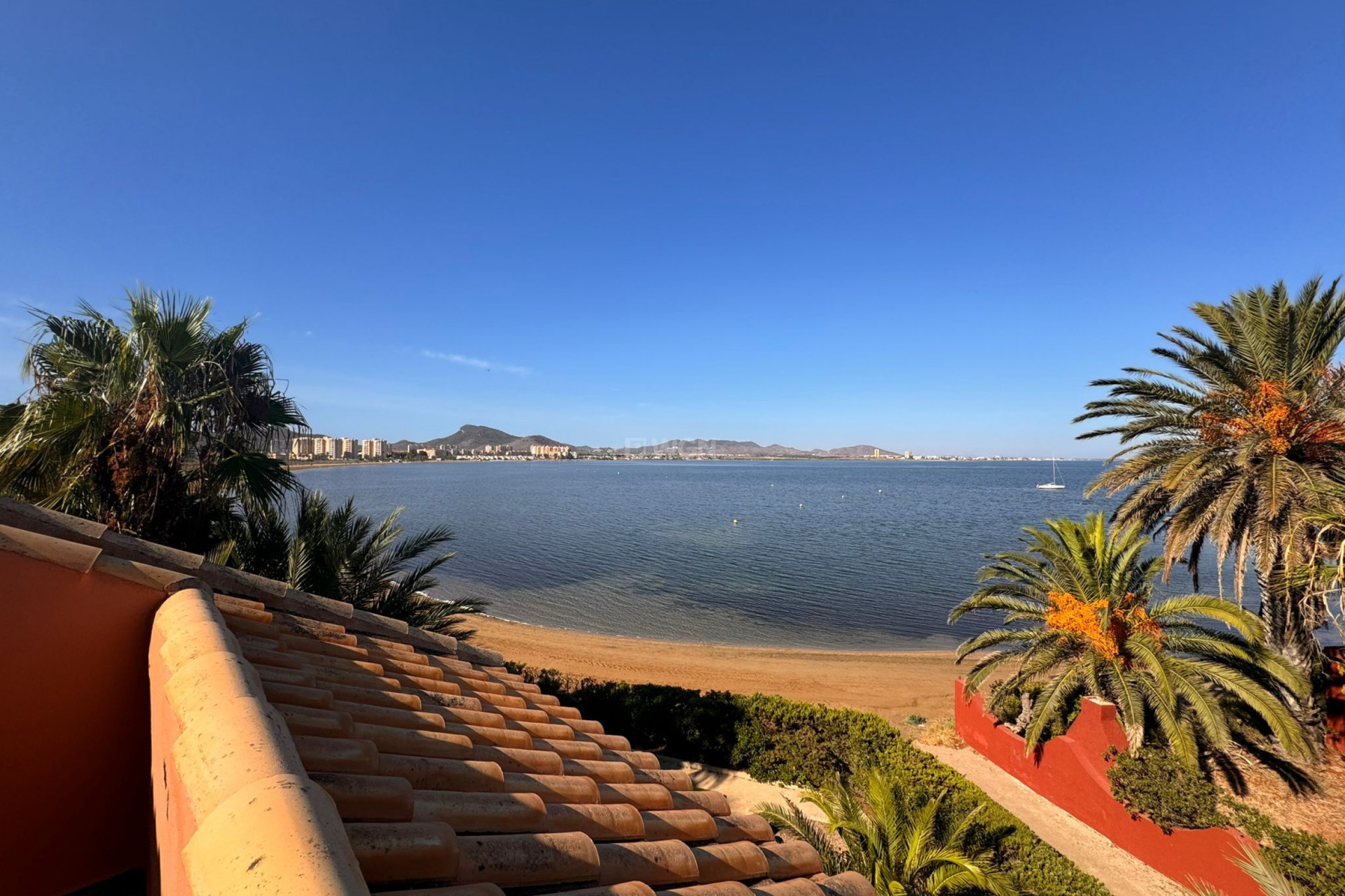 Odsprzedaż - Villa - La Manga del Mar Menor - Costa Calida