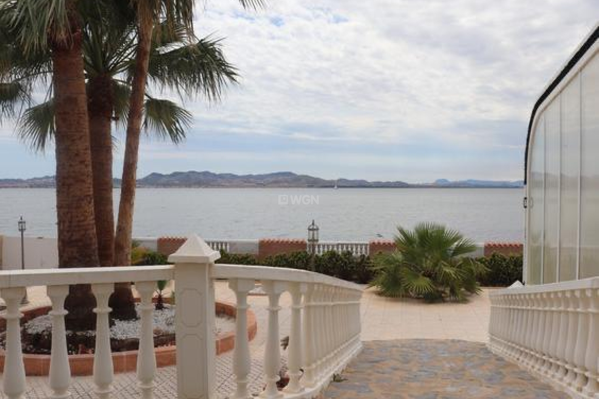 Odsprzedaż - Villa - La Manga del Mar Menor - Km 17