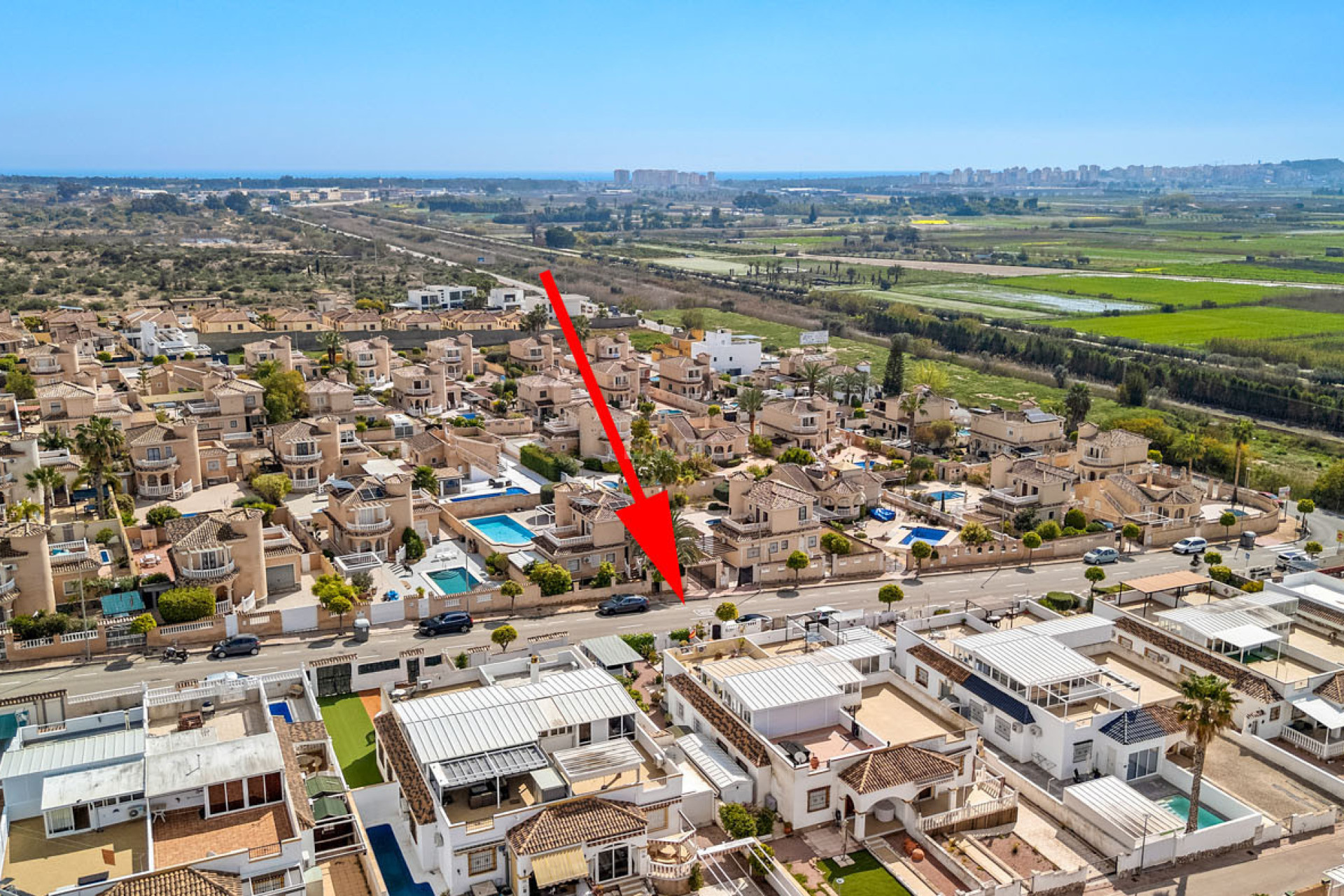 Odsprzedaż - Villa - La Marina - Costa Blanca