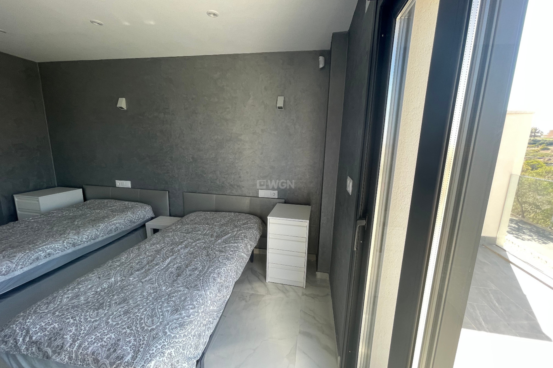 Odsprzedaż - Villa - La Mata - Costa Blanca