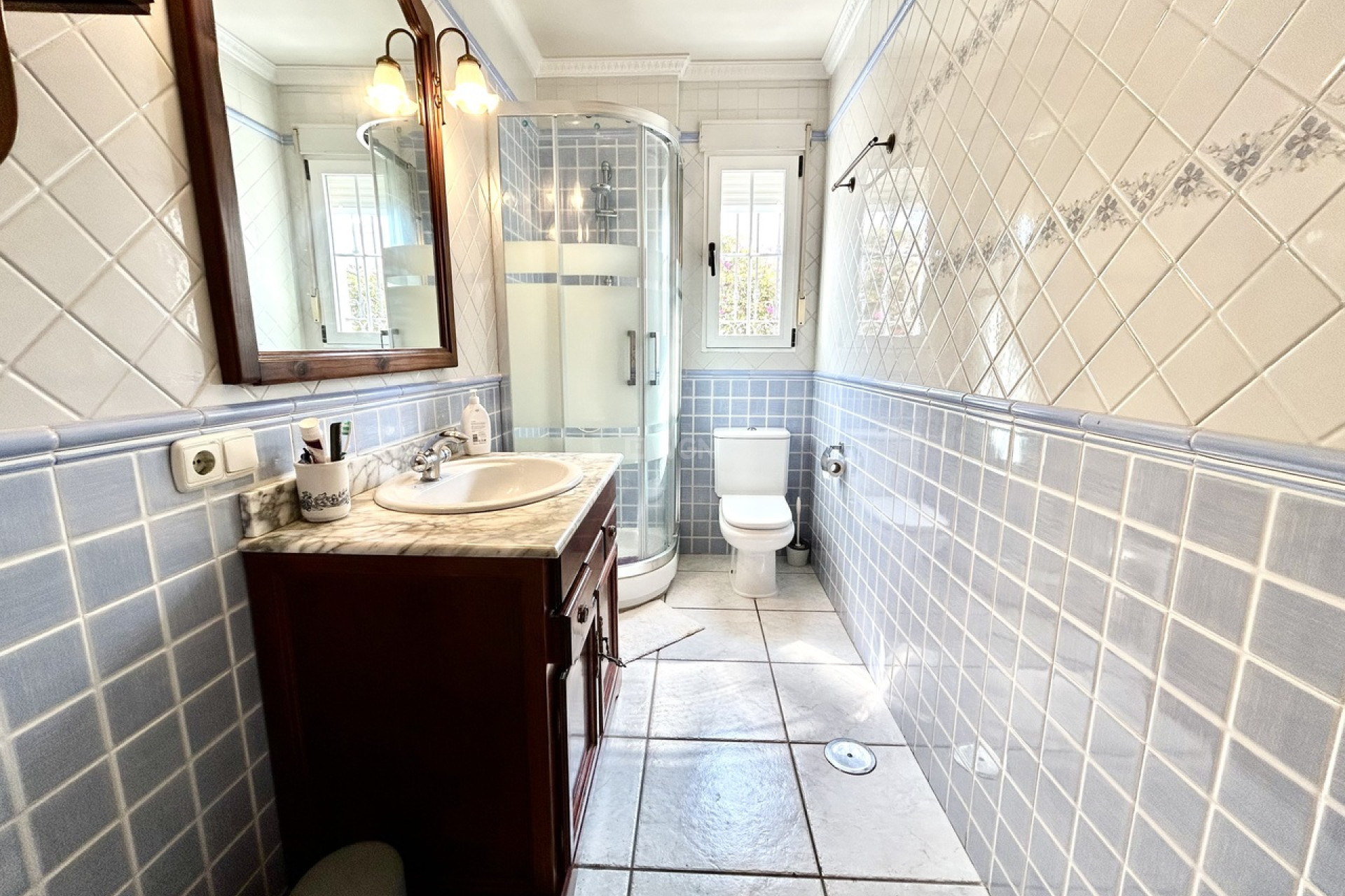 Odsprzedaż - Villa - La Mata - Costa Blanca