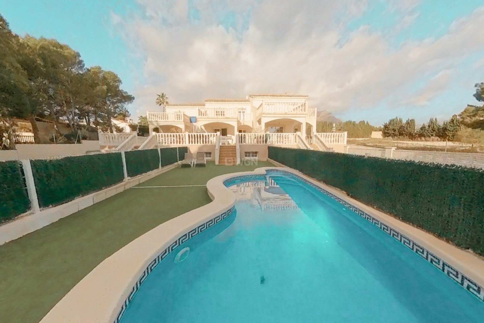 Odsprzedaż - Villa - La Nucía - Costa Blanca