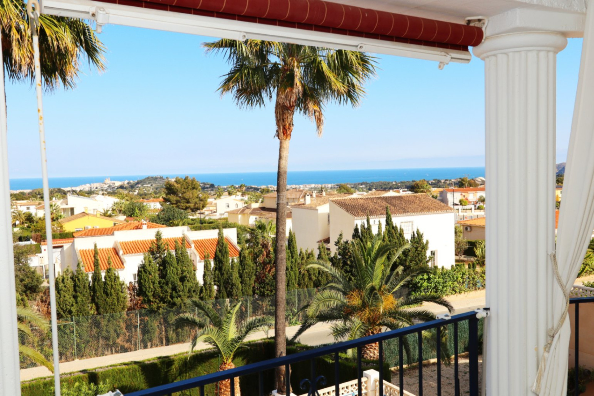 Odsprzedaż - Villa - La Nucía - Costa Blanca