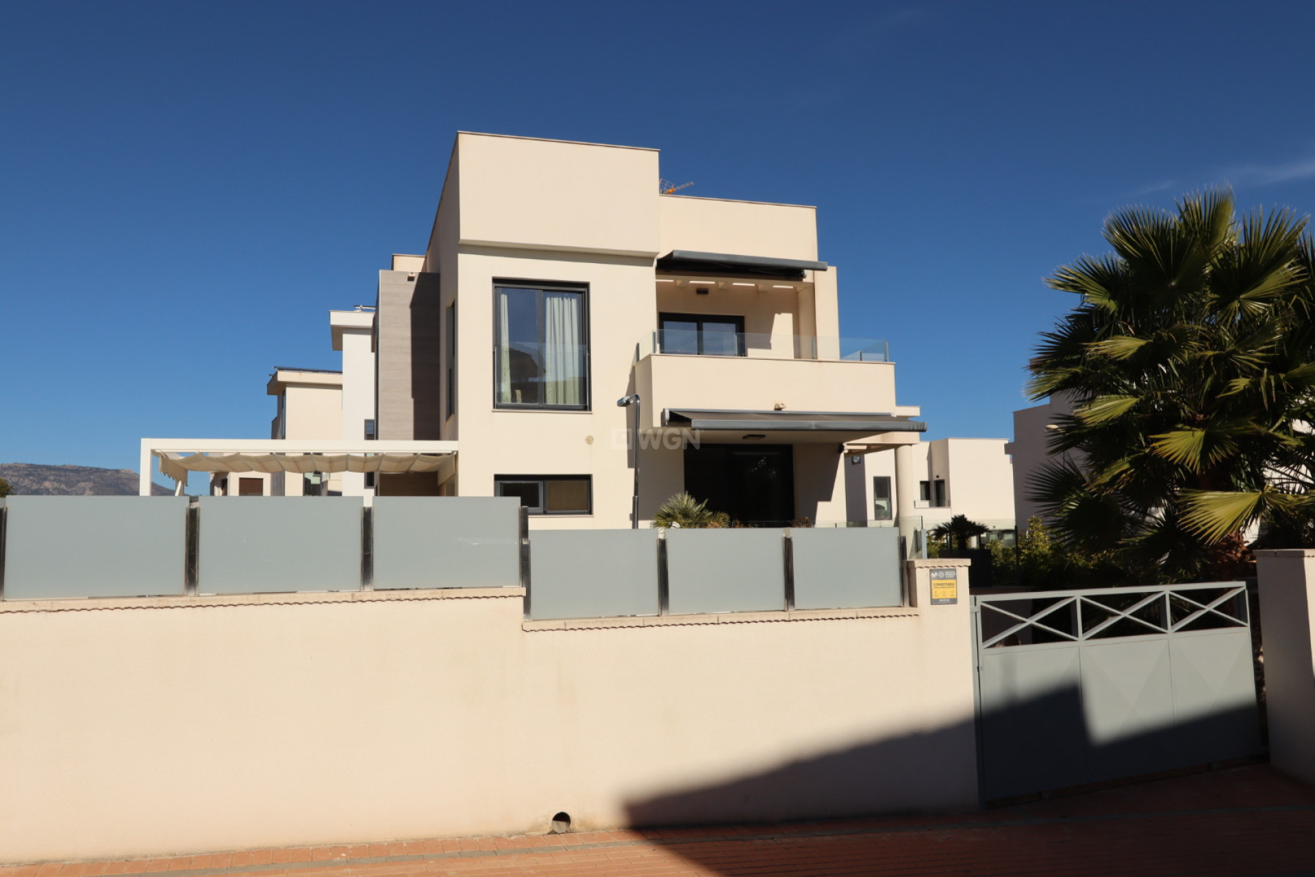 Odsprzedaż - Villa - La Nucía - Costa Blanca