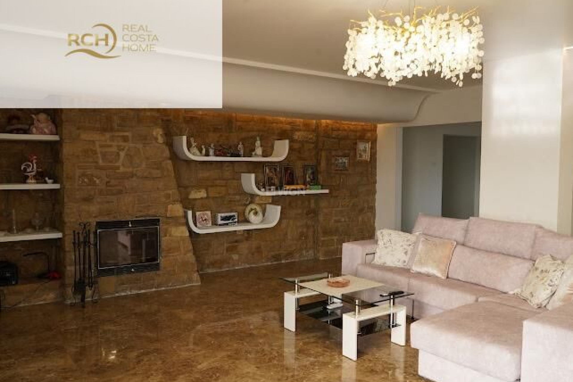 Odsprzedaż - Villa - La Nucía - Montebello - Nou Espai