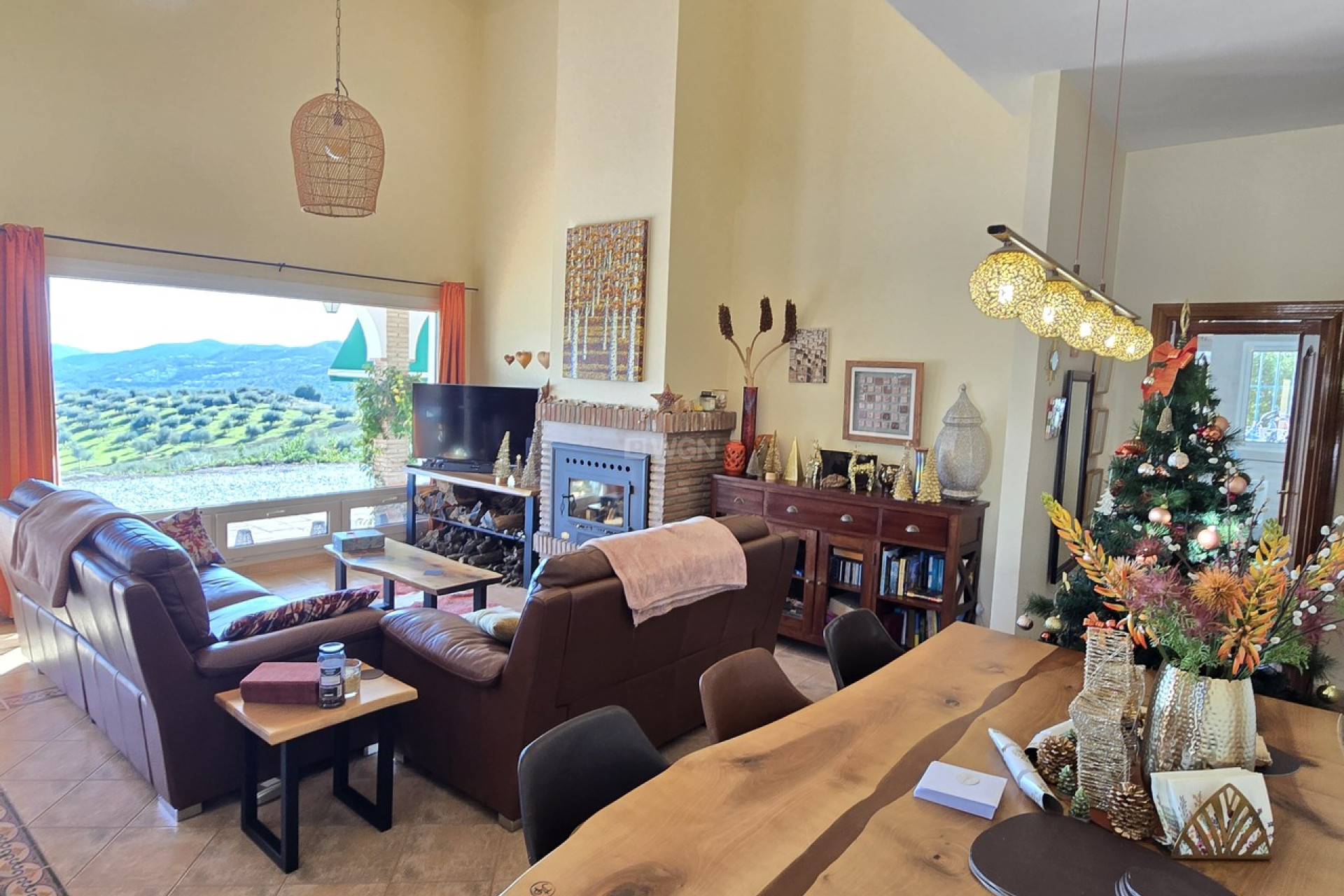 Odsprzedaż - Villa - La Vinuela - Inland