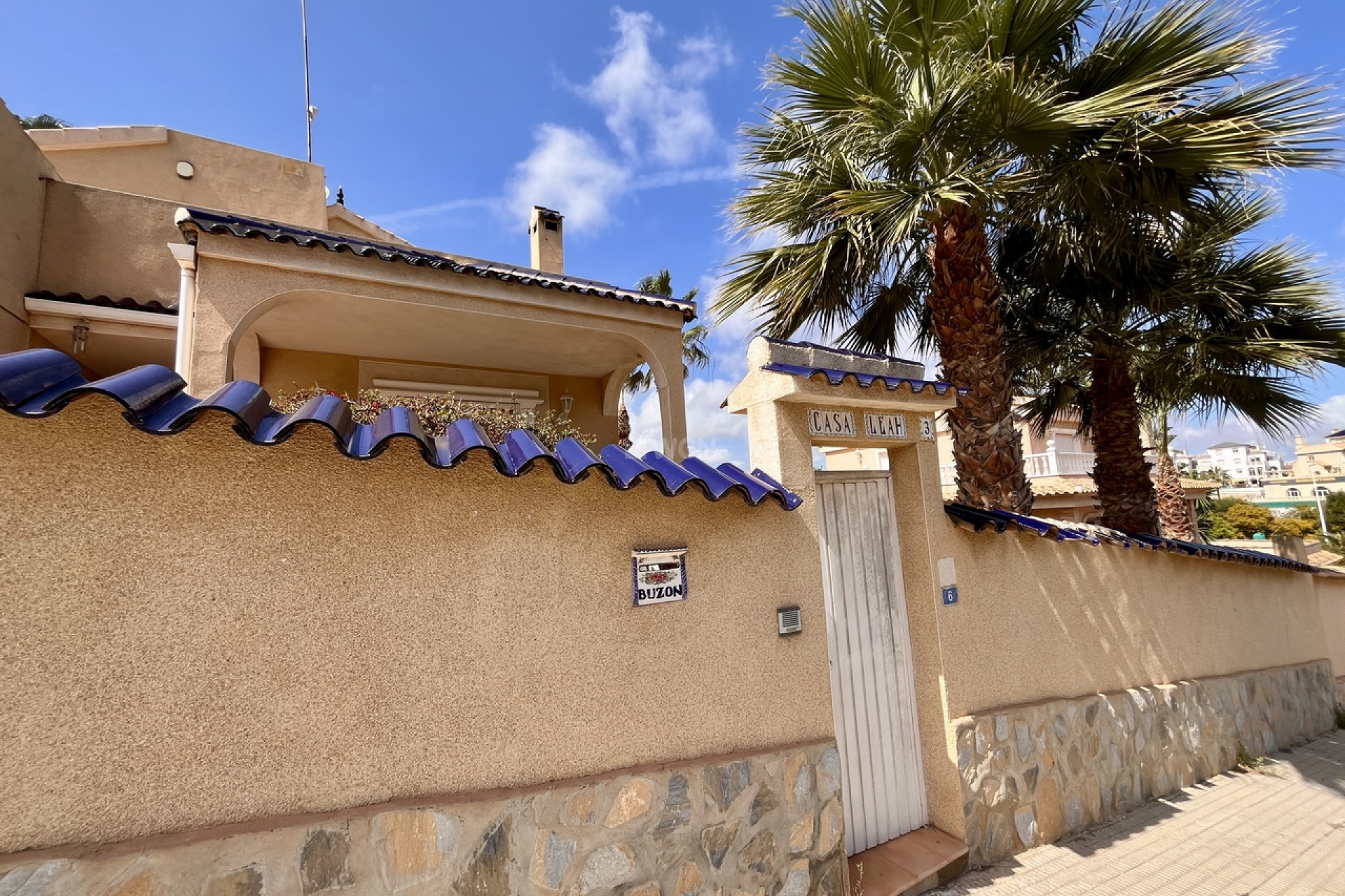 Odsprzedaż - Villa - La Zenia - Costa Blanca