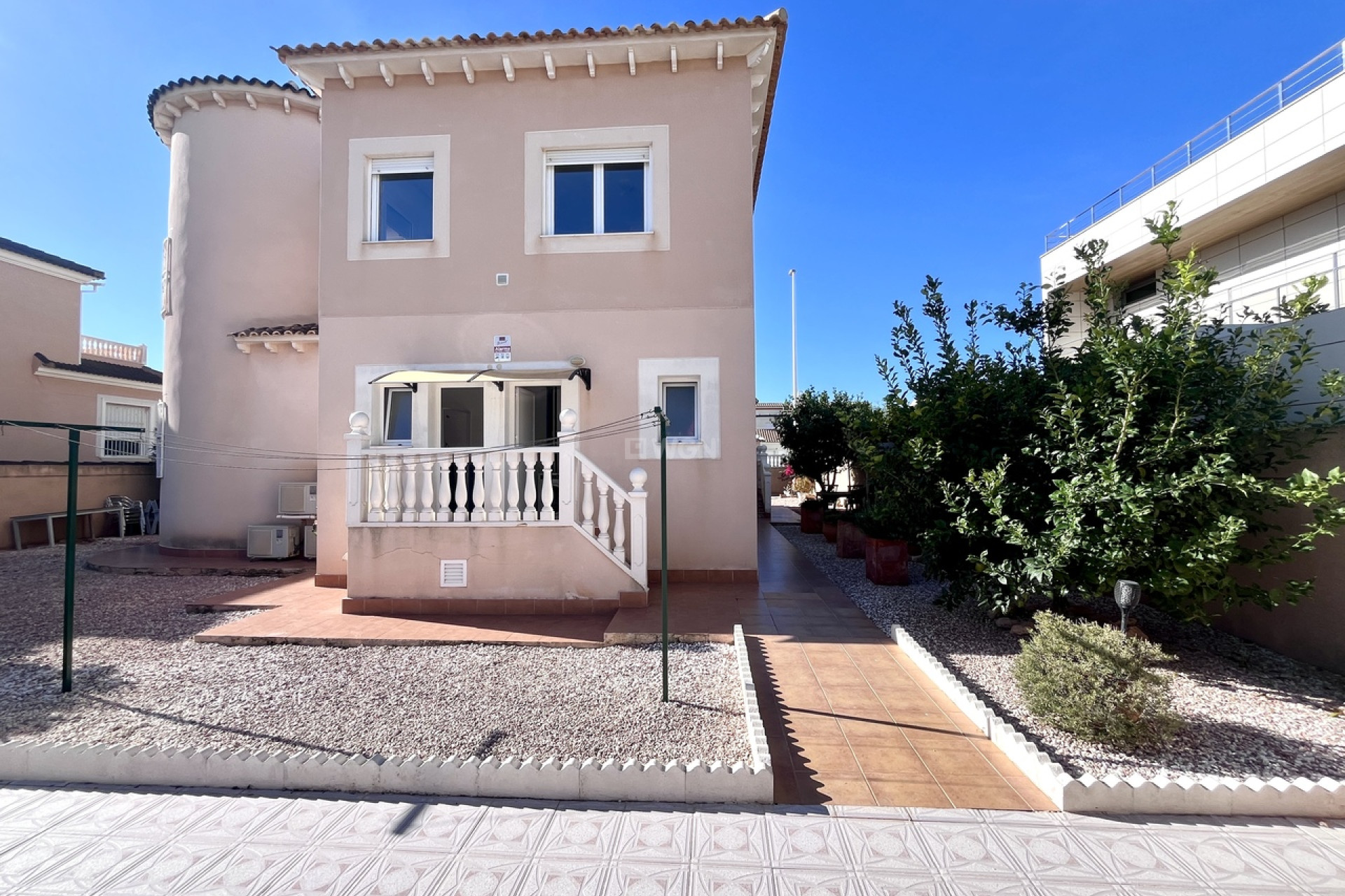 Odsprzedaż - Villa - La Zenia - Costa Blanca
