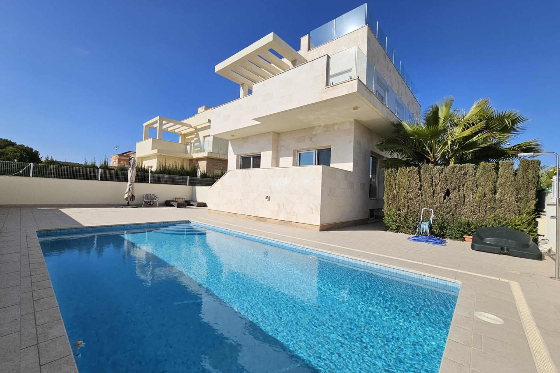 Odsprzedaż - Villa - La Zenia - Costa Blanca