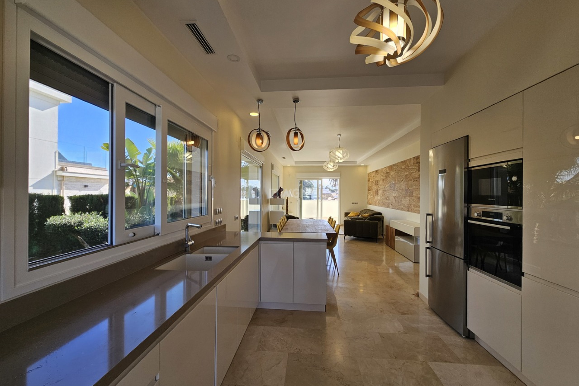 Odsprzedaż - Villa - La Zenia - Costa Blanca