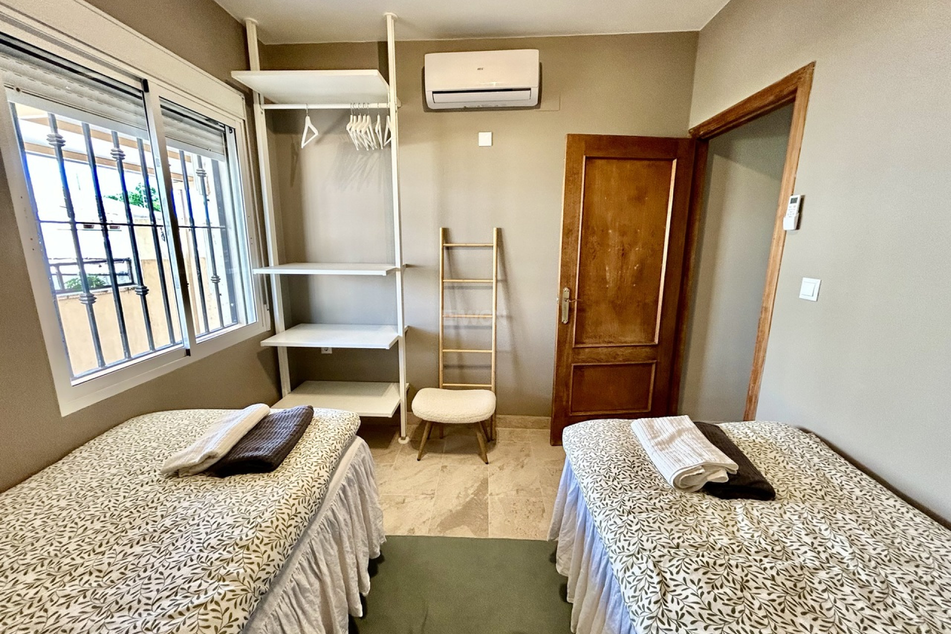 Odsprzedaż - Villa - La Zenia - Costa Blanca