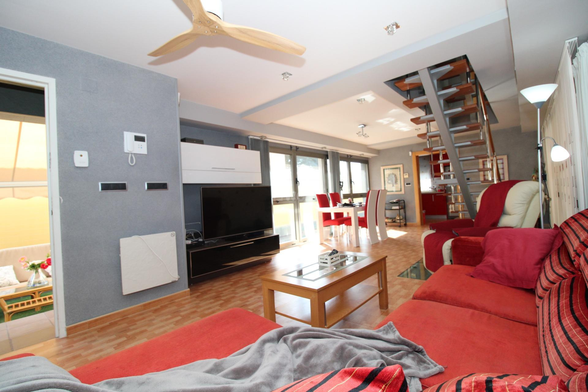 Odsprzedaż - Villa - Lo Pagan - LA PUNTICA