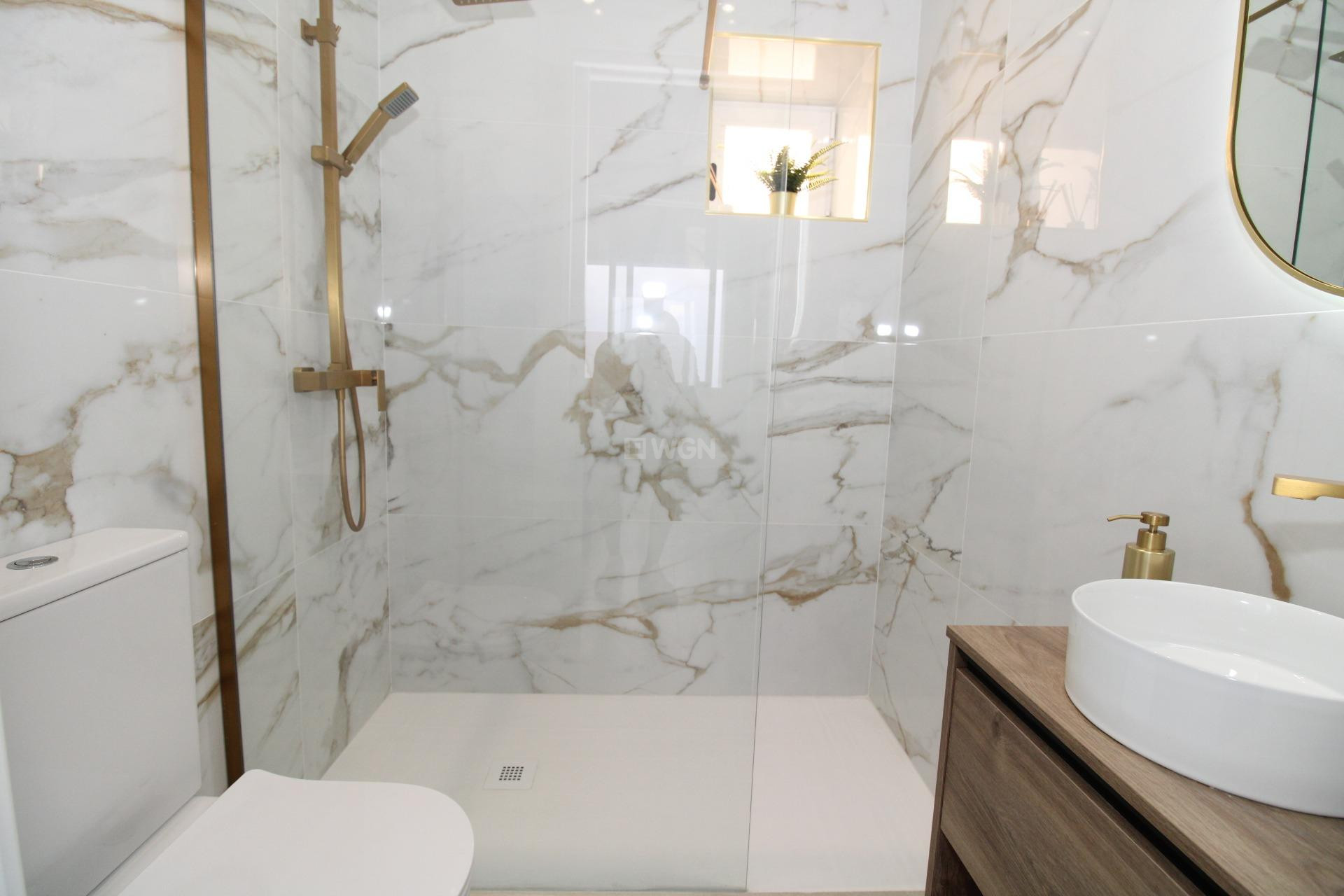 Odsprzedaż - Villa - Lo Pagan - LA PUNTICA