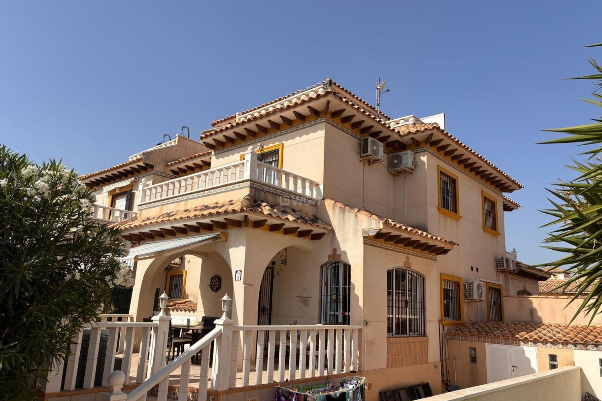 Odsprzedaż - Villa - Lomas de Caboroig - Costa Blanca