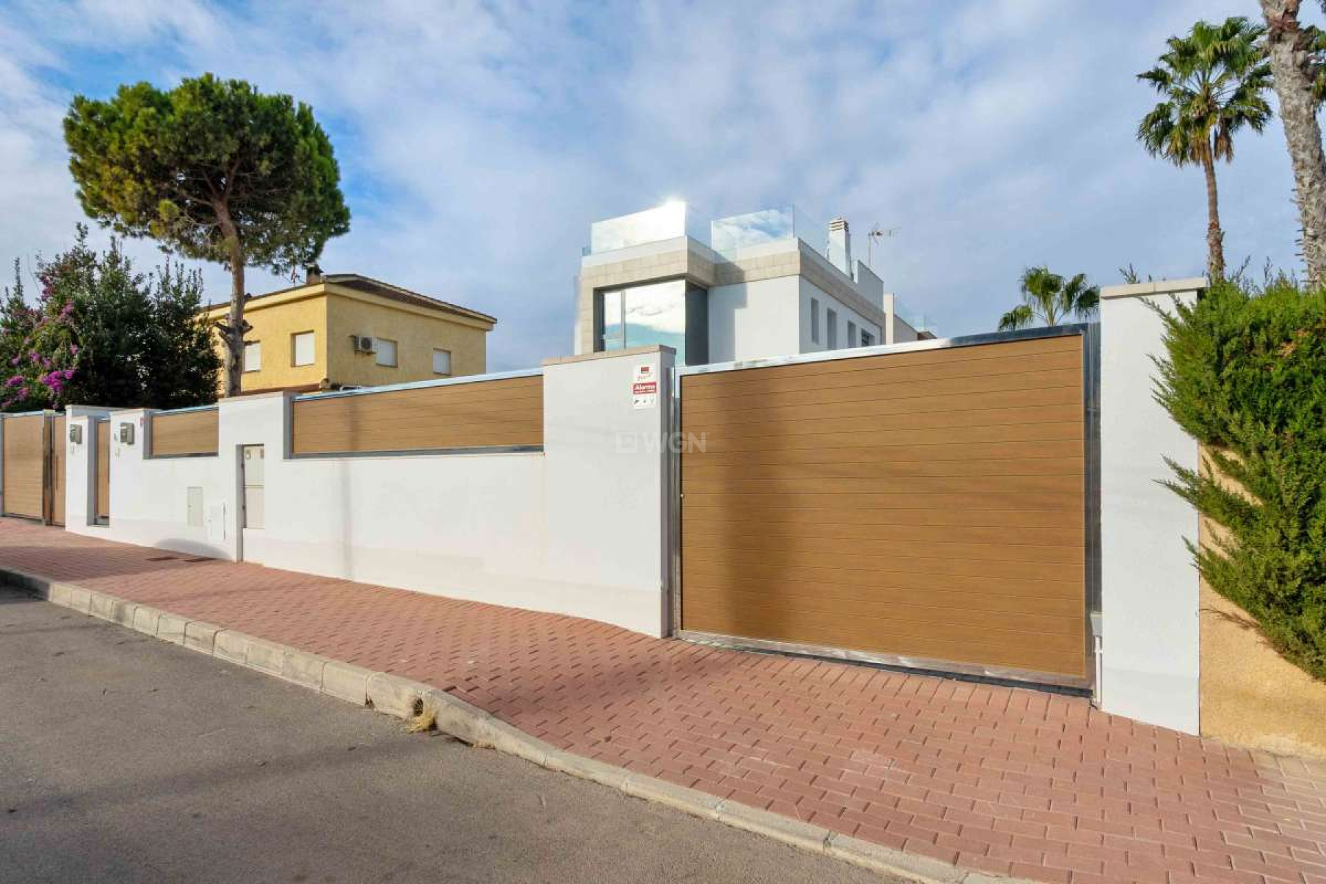 Odsprzedaż - Villa - Los Balcones - Costa Blanca