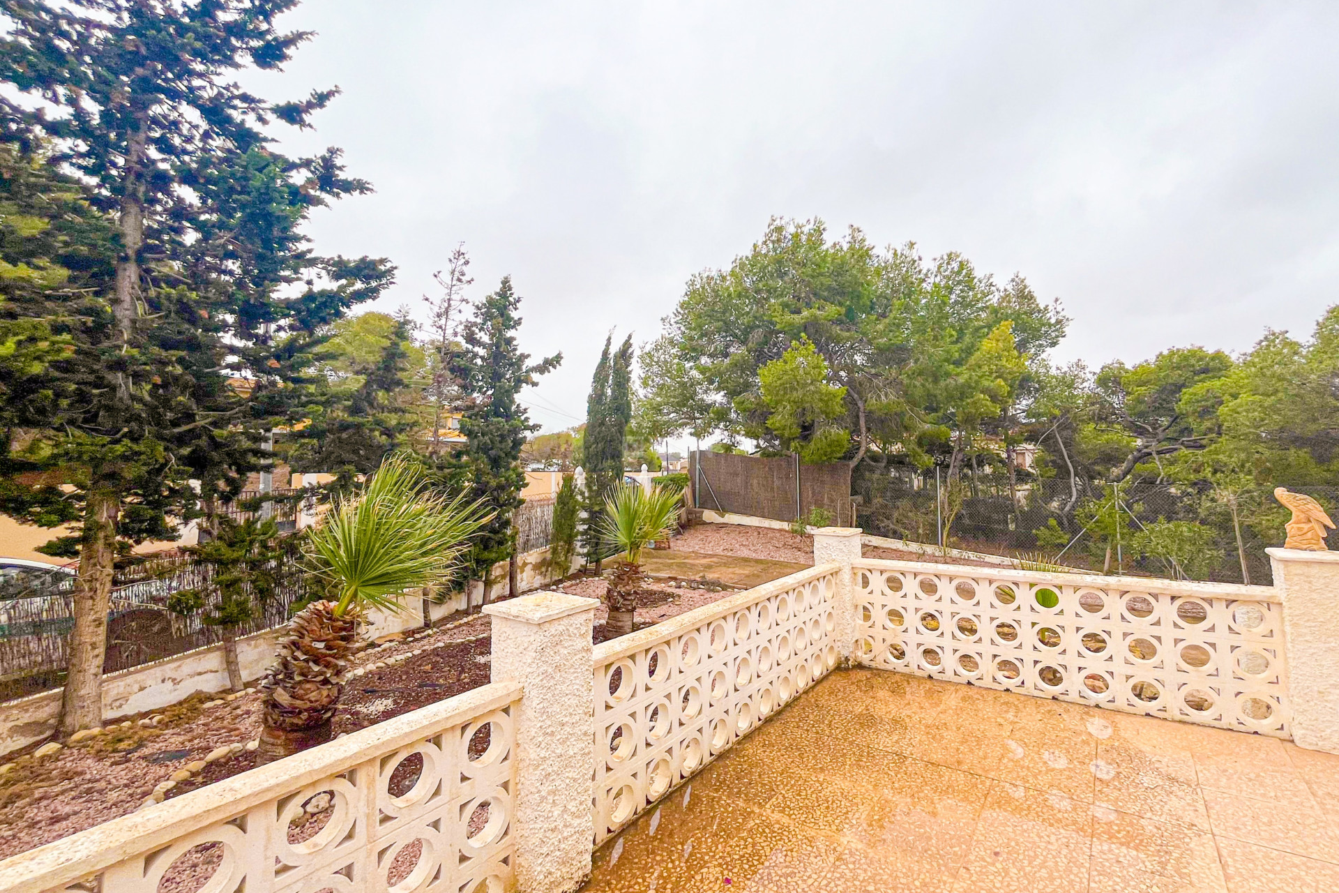 Odsprzedaż - Villa - Los Balcones - Costa Blanca