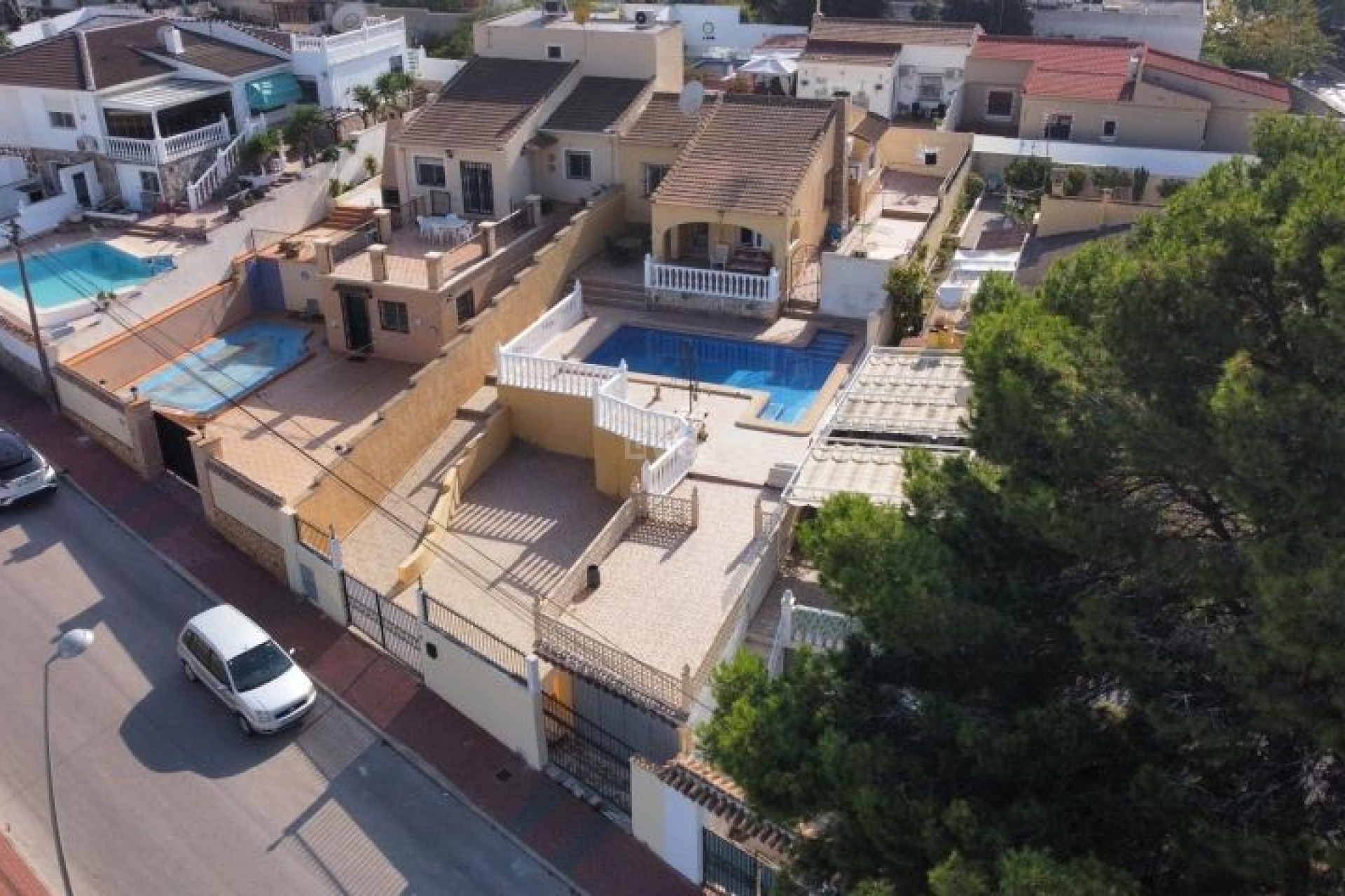 Odsprzedaż - Villa - Los Balcones - Costa Blanca