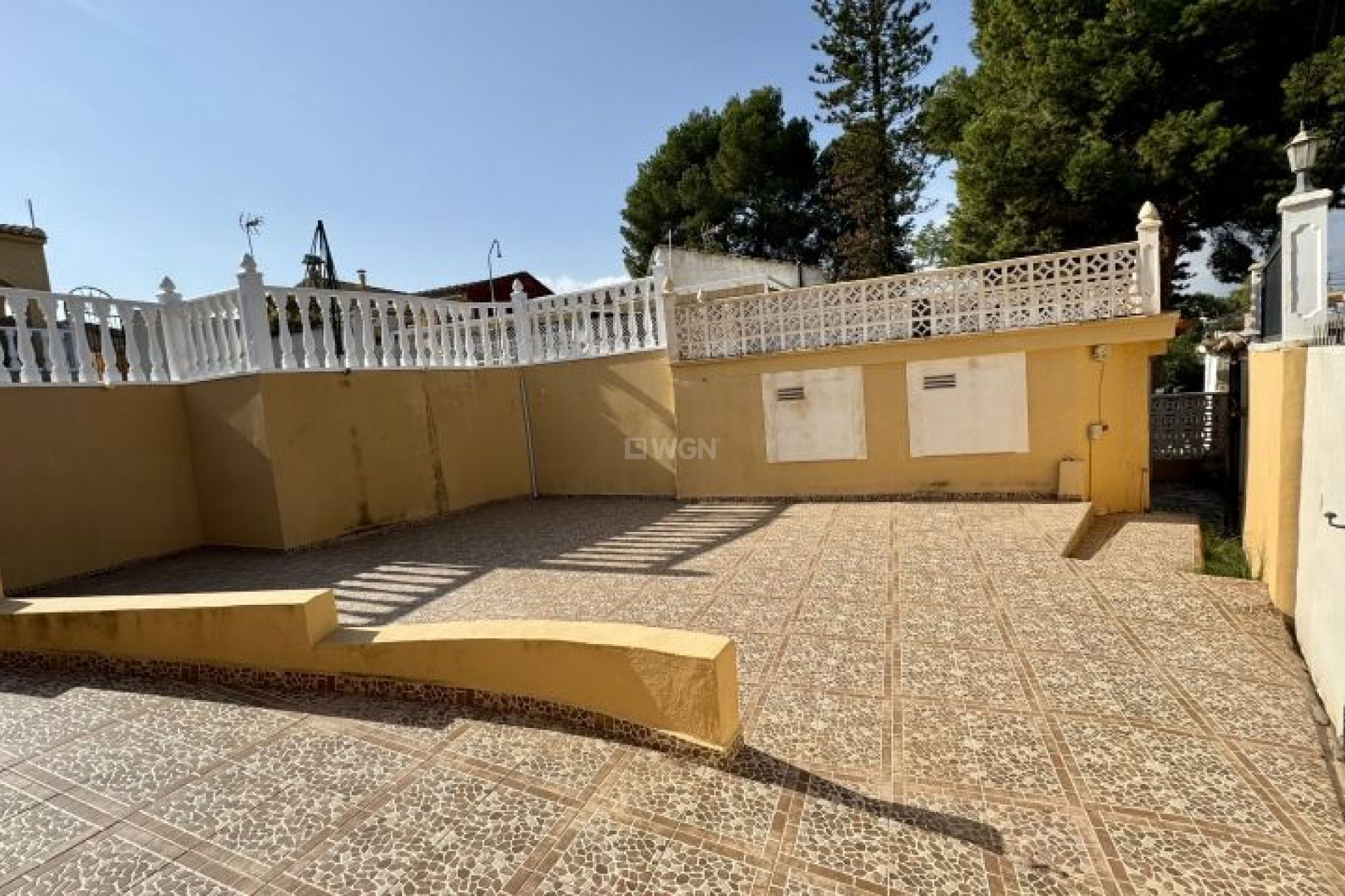 Odsprzedaż - Villa - Los Balcones - Costa Blanca