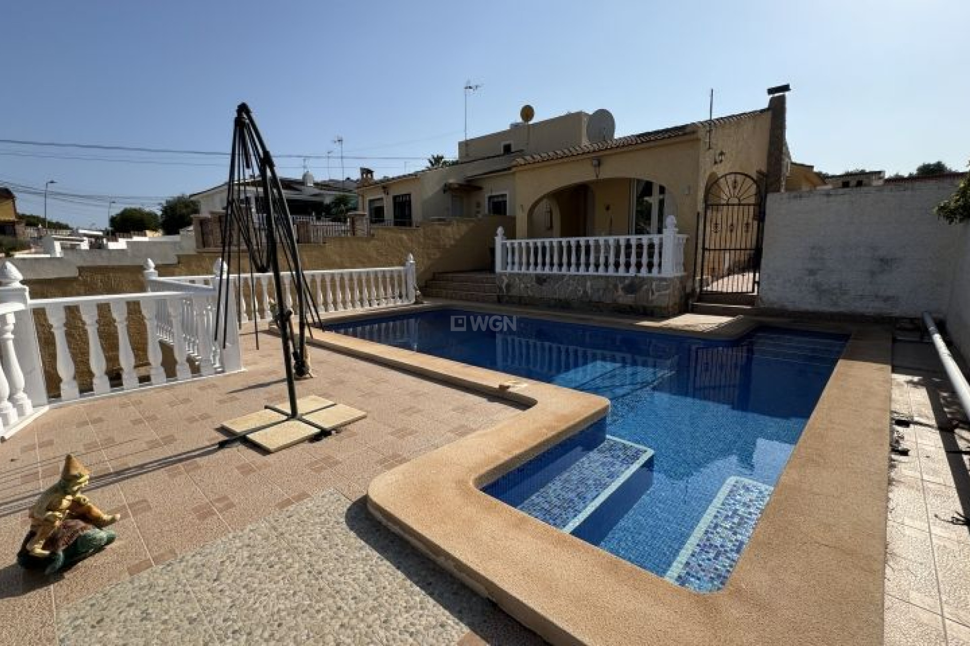 Odsprzedaż - Villa - Los Balcones - Costa Blanca