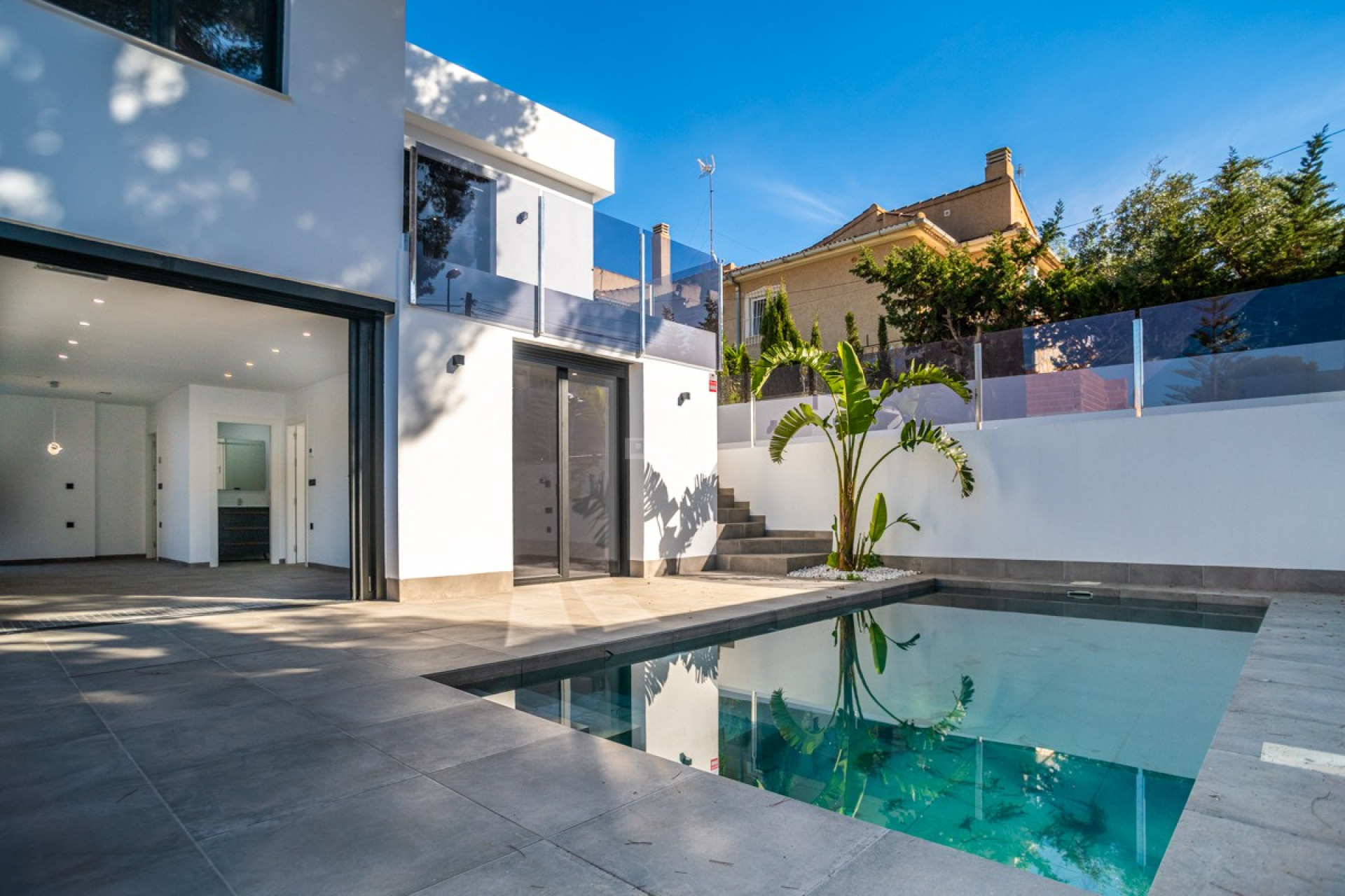 Odsprzedaż - Villa - Los Balcones - Costa Blanca