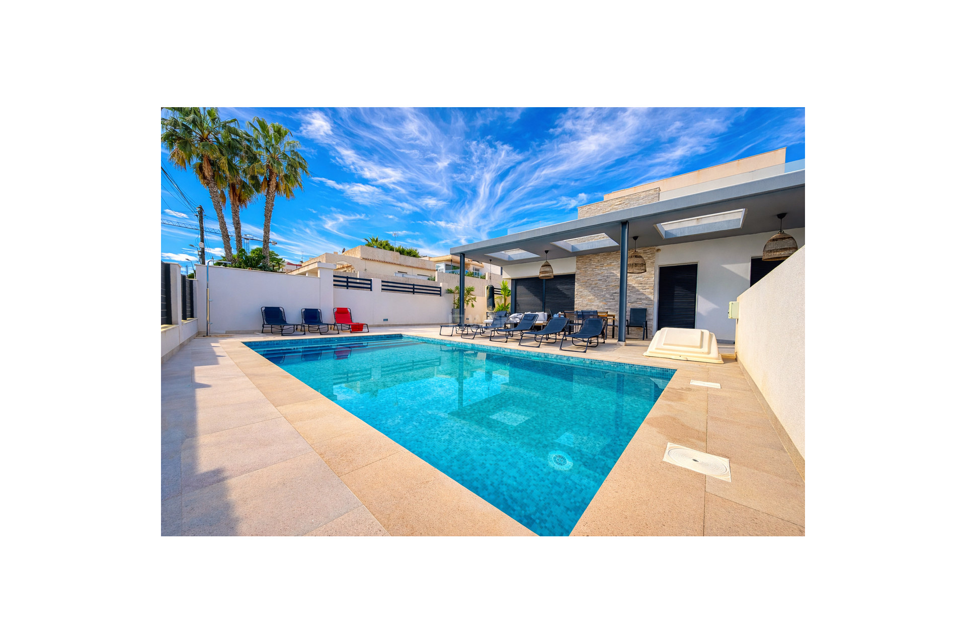 Odsprzedaż - Villa - Los Balcones - Costa Blanca