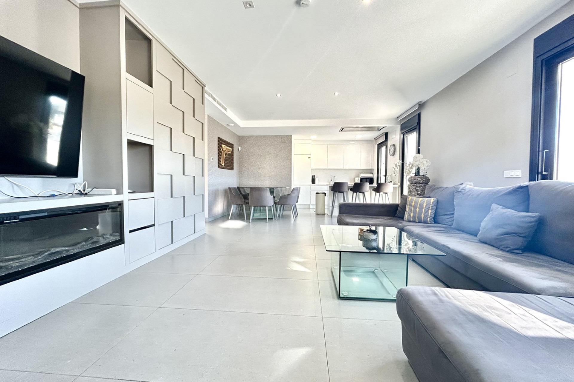 Odsprzedaż - Villa - Los Balcones - Costa Blanca