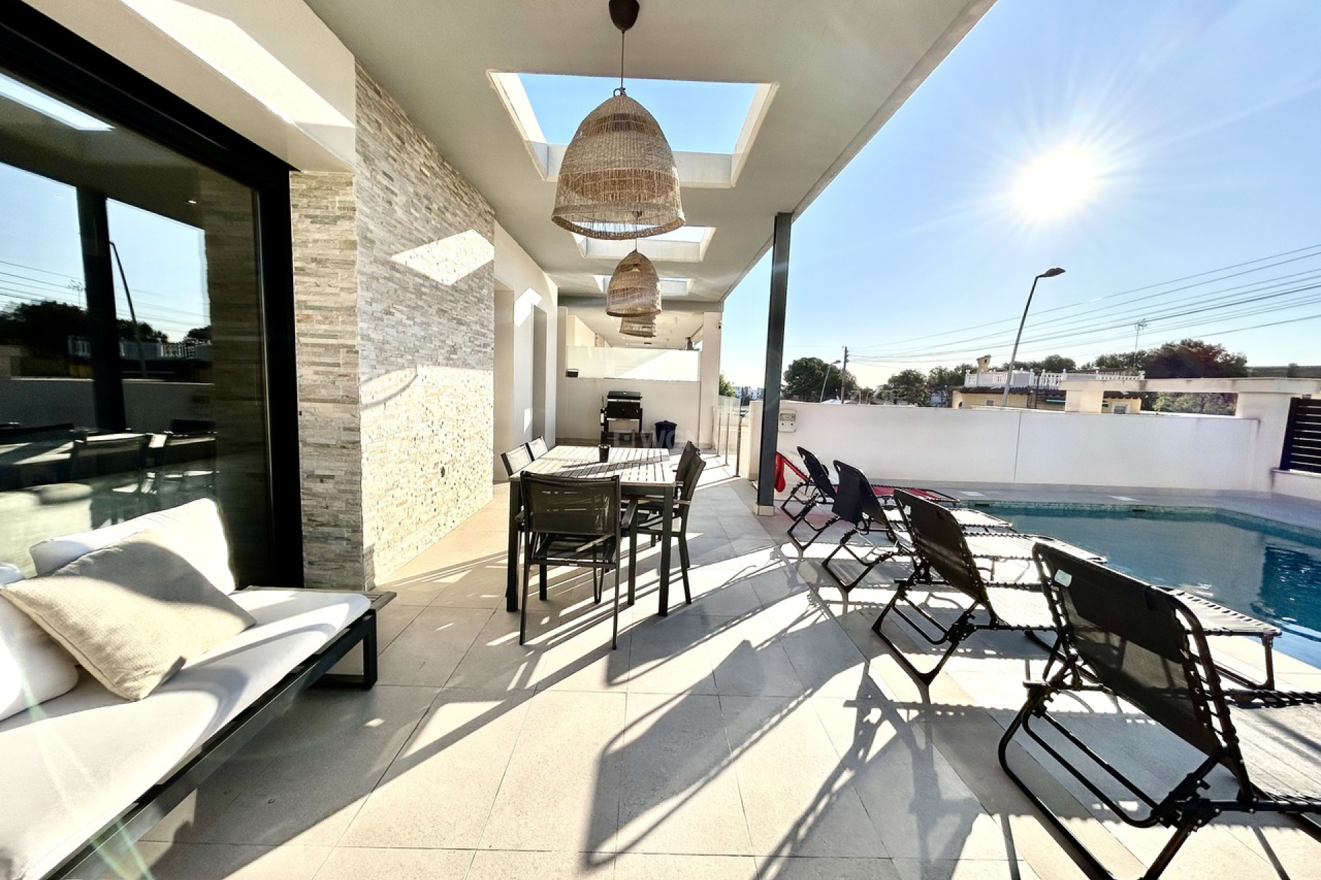 Odsprzedaż - Villa - Los Balcones - Costa Blanca