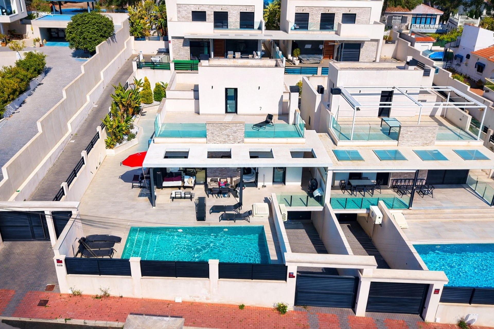 Odsprzedaż - Villa - Los Balcones - Costa Blanca