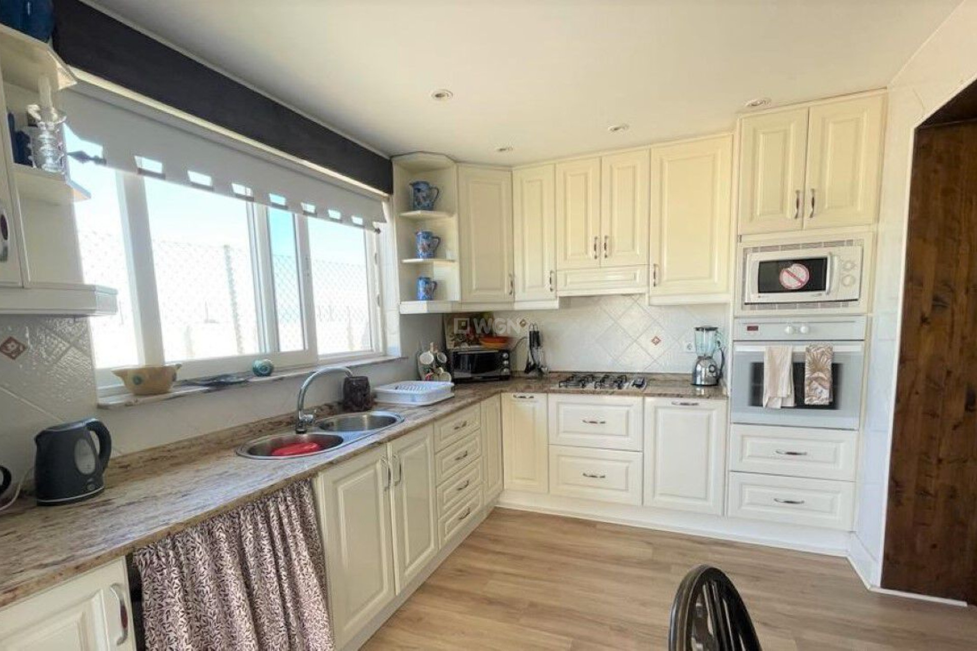 Odsprzedaż - Villa - Los Belones - Inland