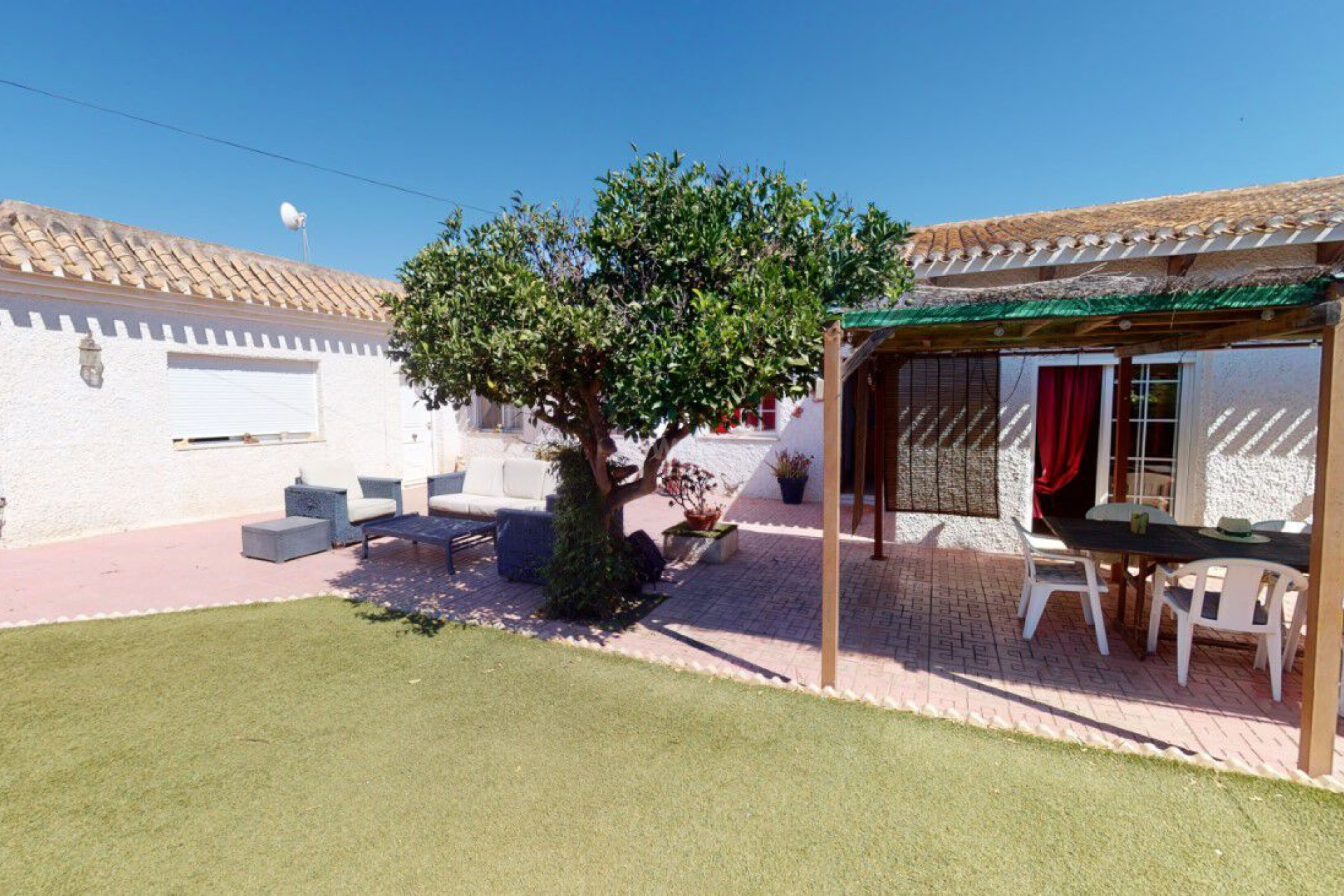 Odsprzedaż - Villa - Los Belones - Inland