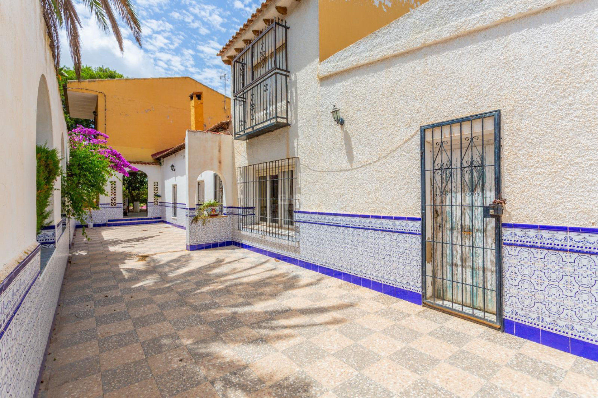 Odsprzedaż - Villa - Los Montesinos - Costa Blanca