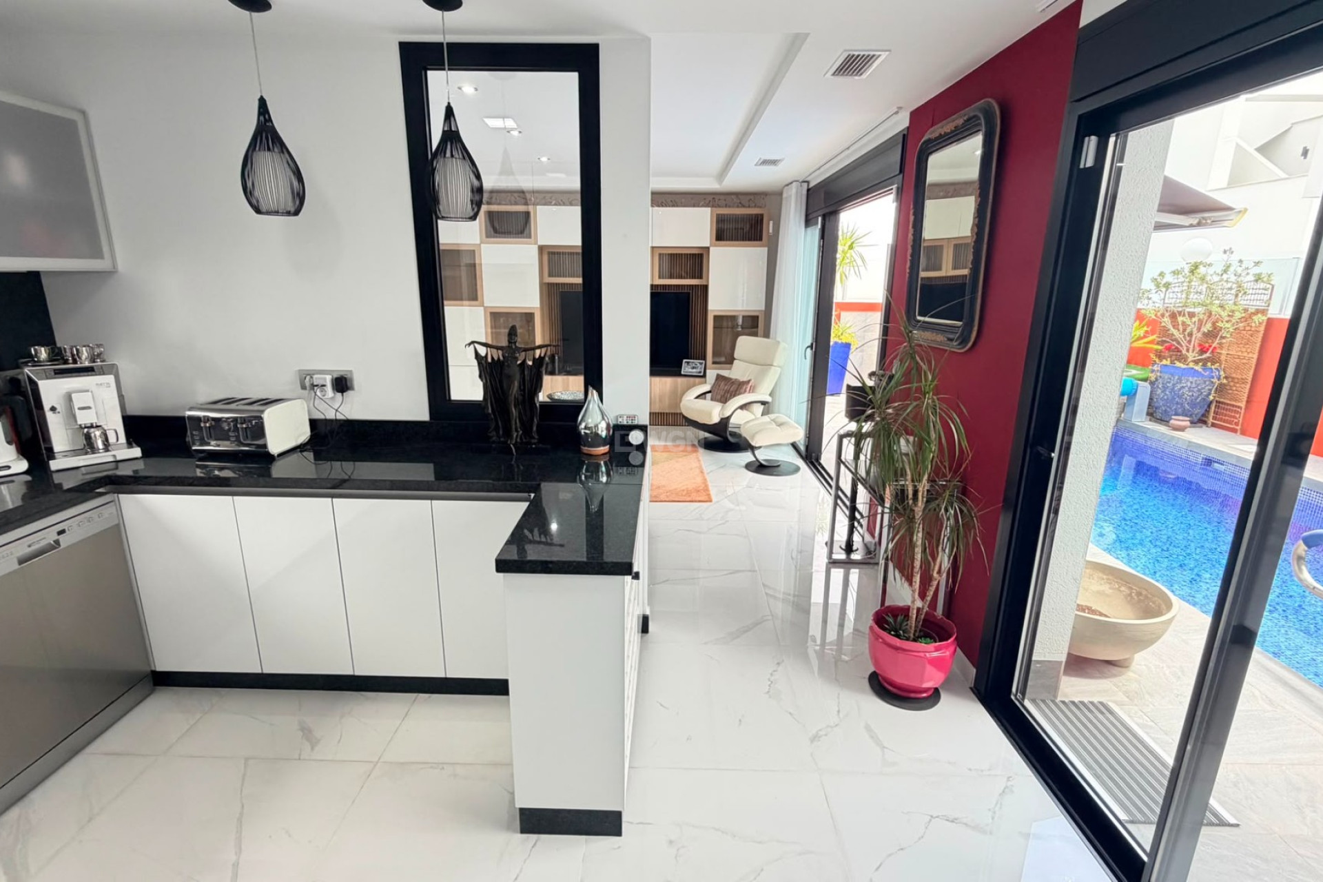 Odsprzedaż - Villa - Los Montesinos - Costa Blanca