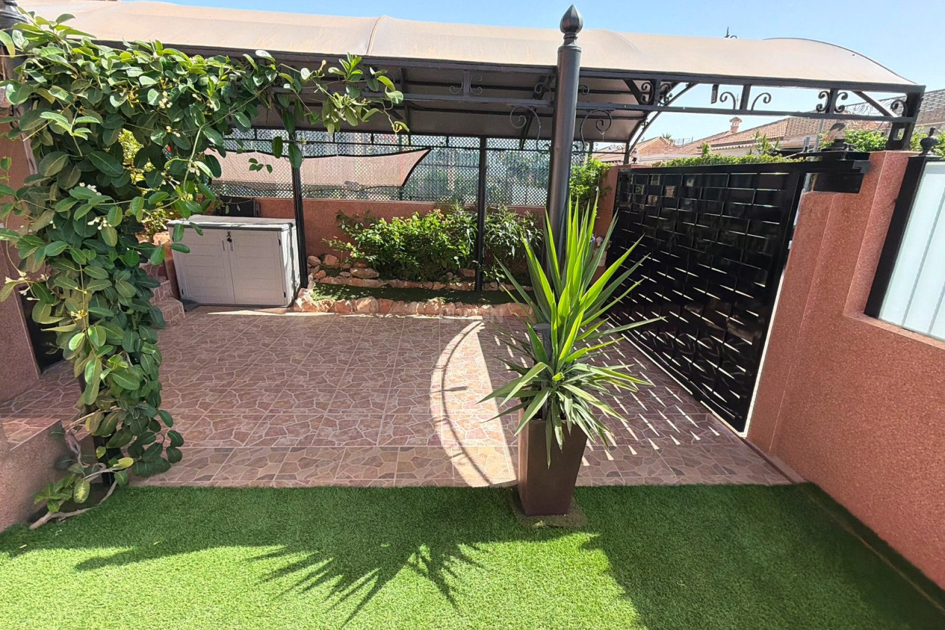 Odsprzedaż - Villa - Los Montesinos - Costa Blanca
