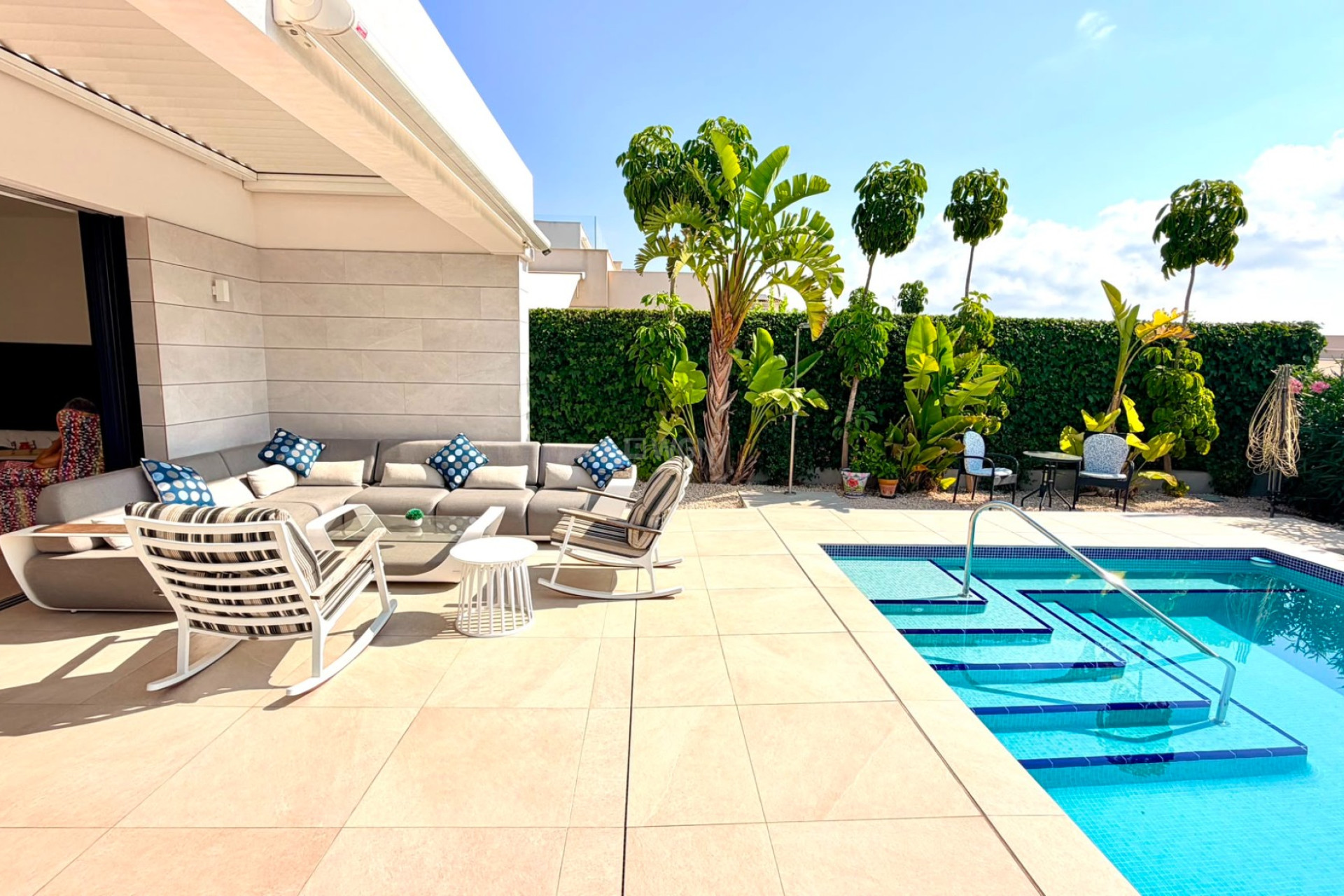 Odsprzedaż - Villa - Los Montesinos - Costa Blanca