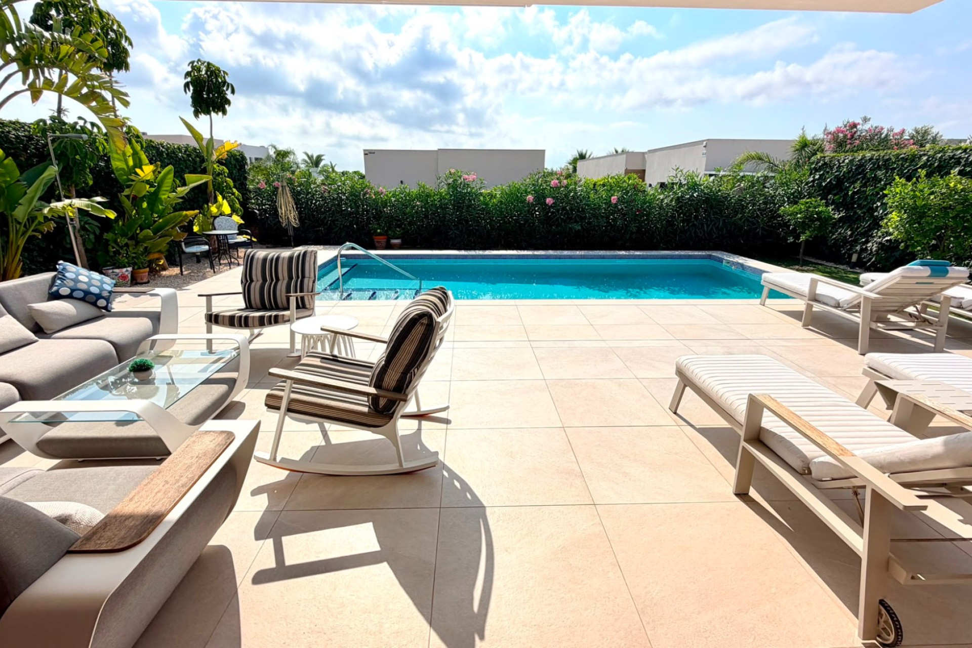Odsprzedaż - Villa - Los Montesinos - Costa Blanca