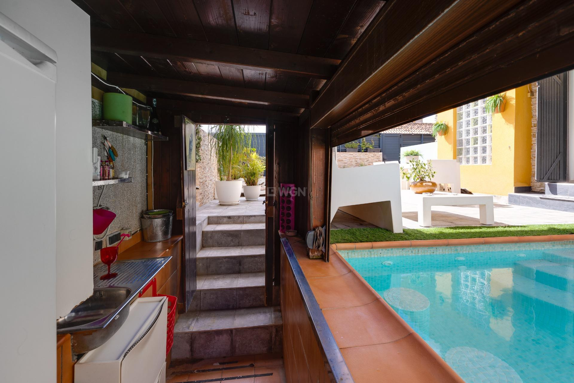 Odsprzedaż - Villa - Los Montesinos - La Herrada