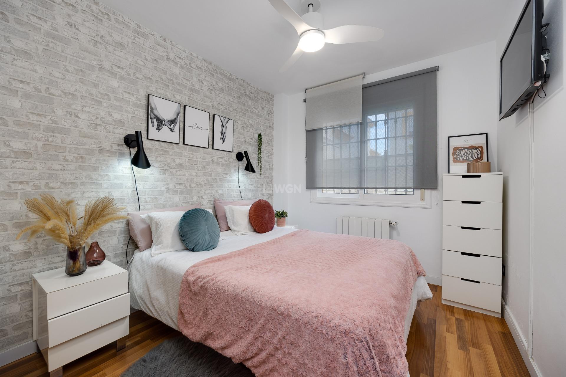 Odsprzedaż - Villa - Los Montesinos - La Herrada