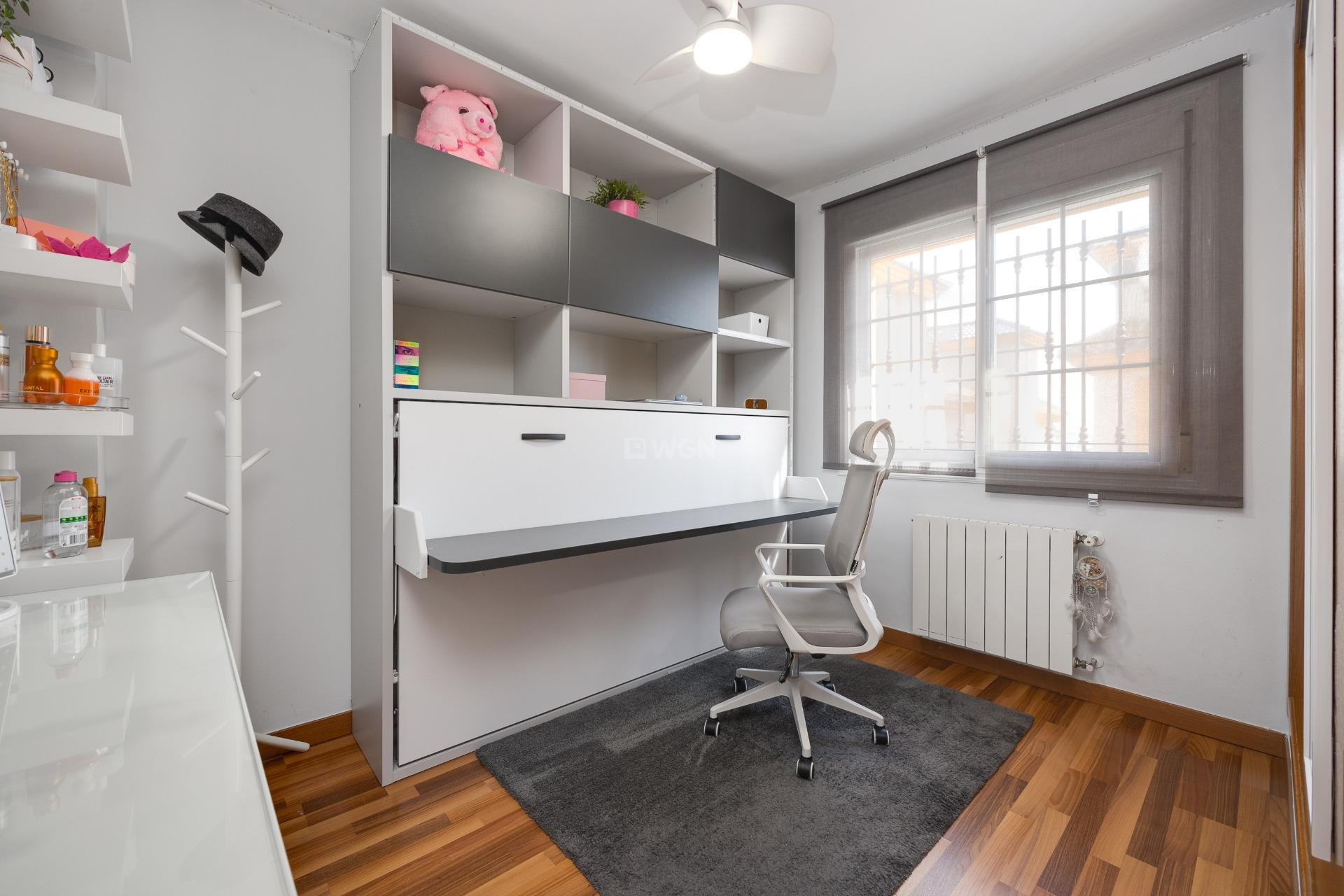 Odsprzedaż - Villa - Los Montesinos - La Herrada