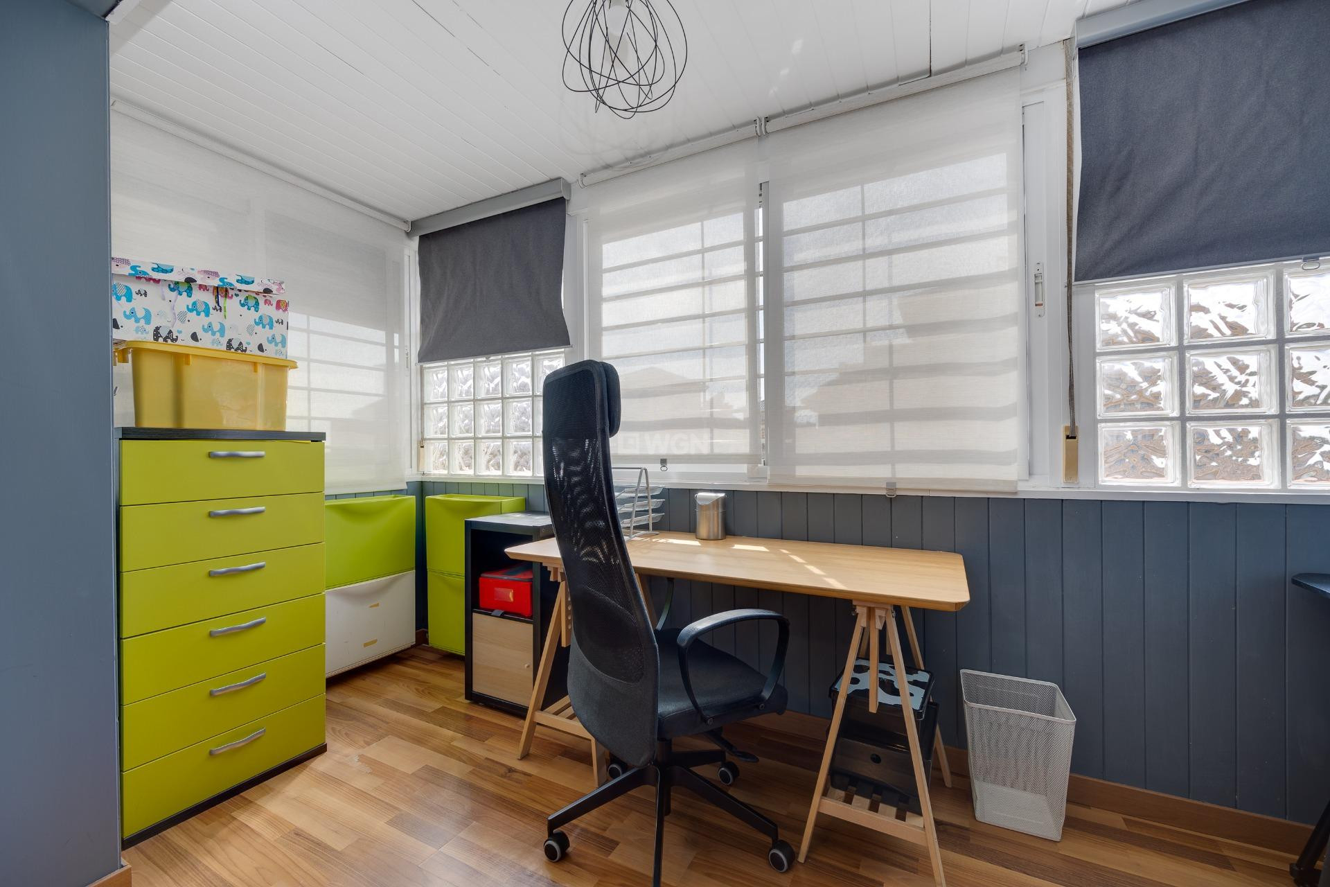 Odsprzedaż - Villa - Los Montesinos - La Herrada