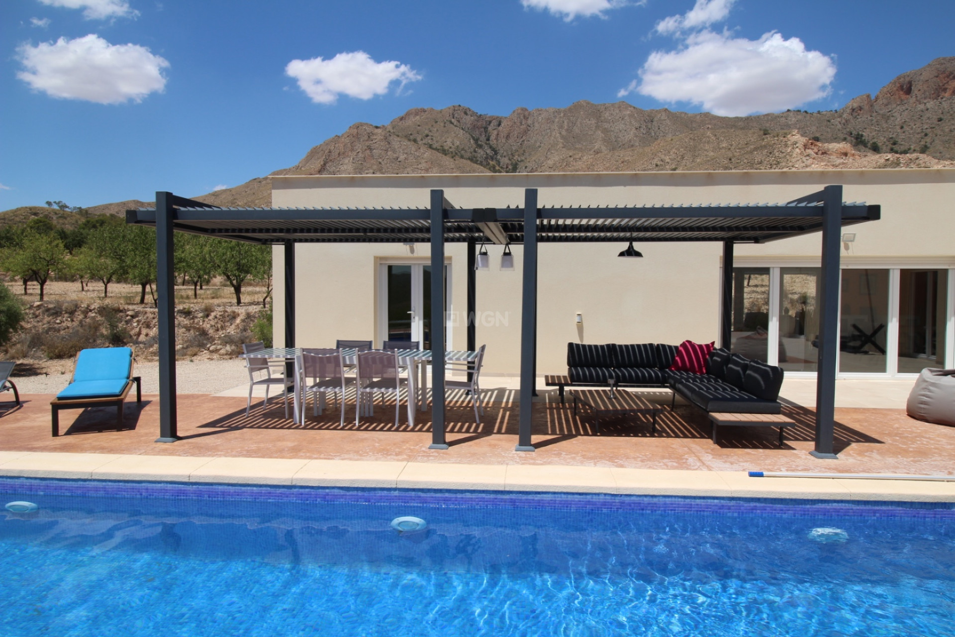 Odsprzedaż - Villa - Macisvenda - Inland