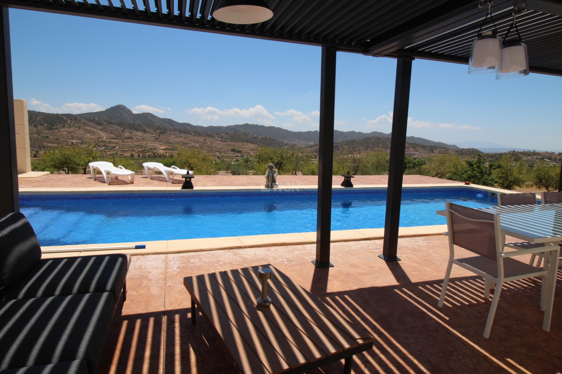 Odsprzedaż - Villa - Macisvenda - Inland