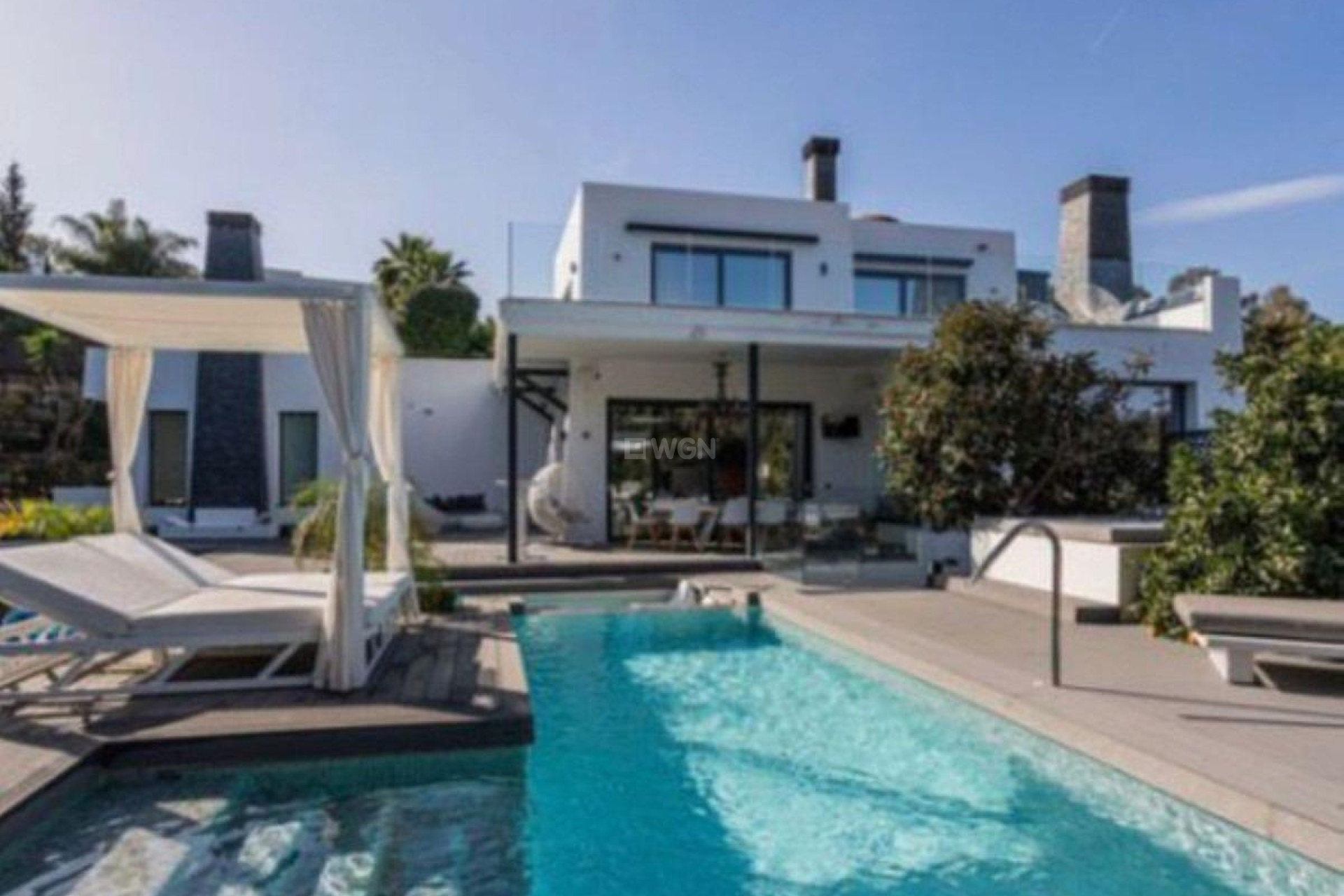Odsprzedaż - Villa - Marbella - Nueva Andalucia
