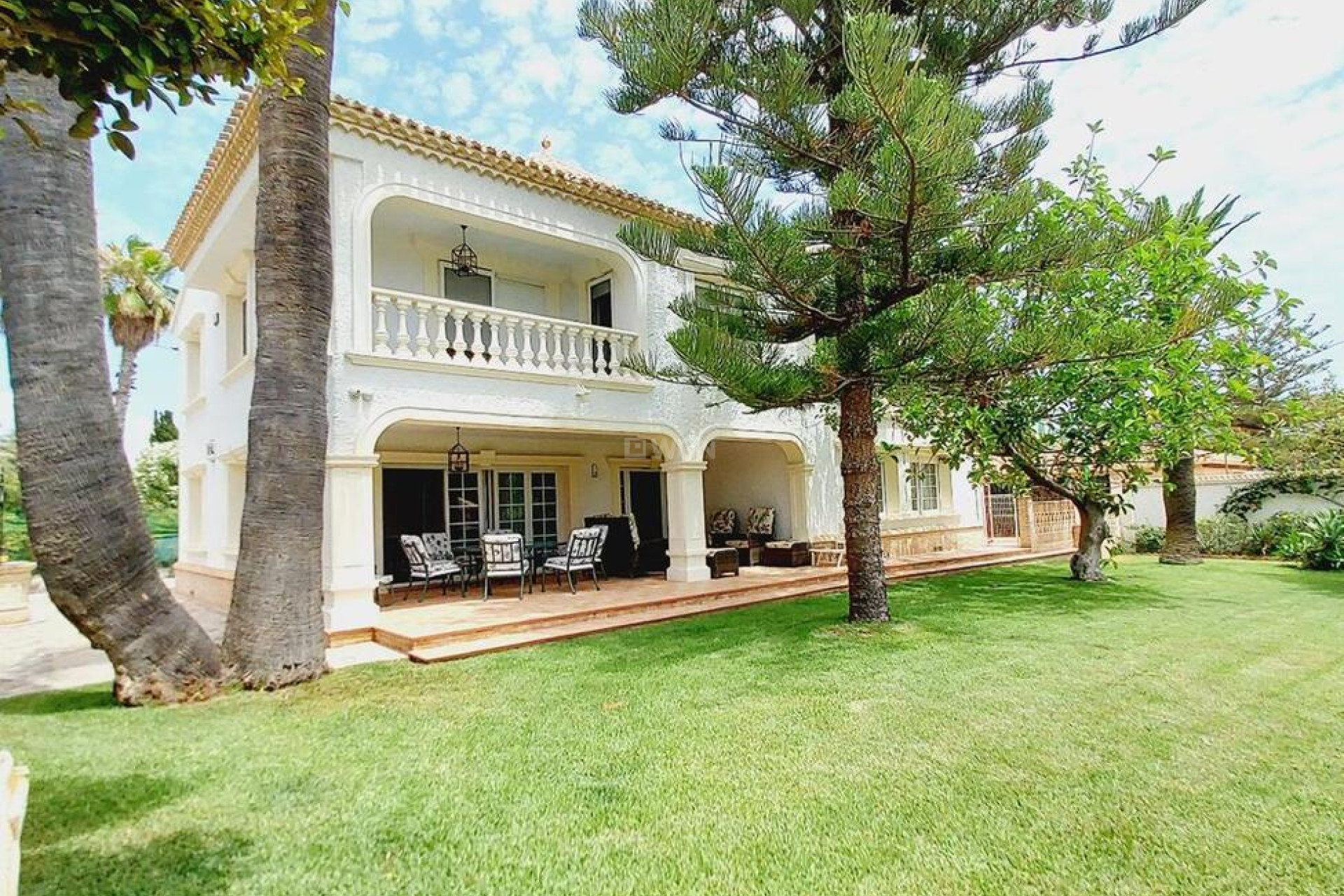 Odsprzedaż - Villa - Orihuela Costa - Cabo Roig