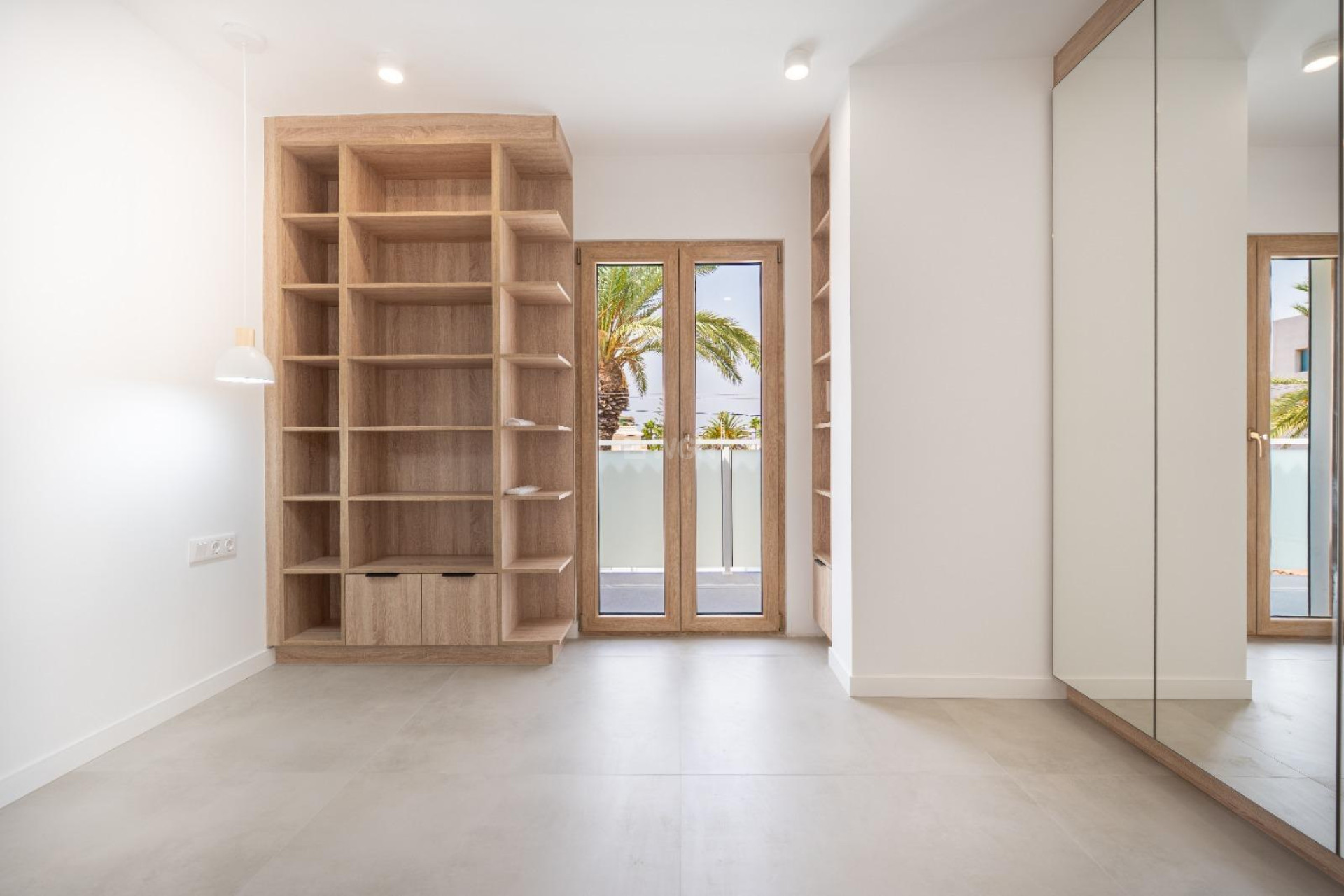 Odsprzedaż - Villa - Orihuela Costa - Cabo Roig