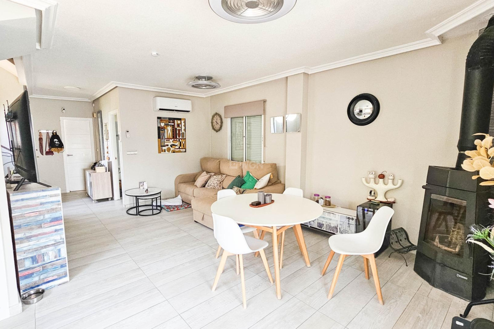 Odsprzedaż - Villa - Orihuela Costa - Cabo Roig
