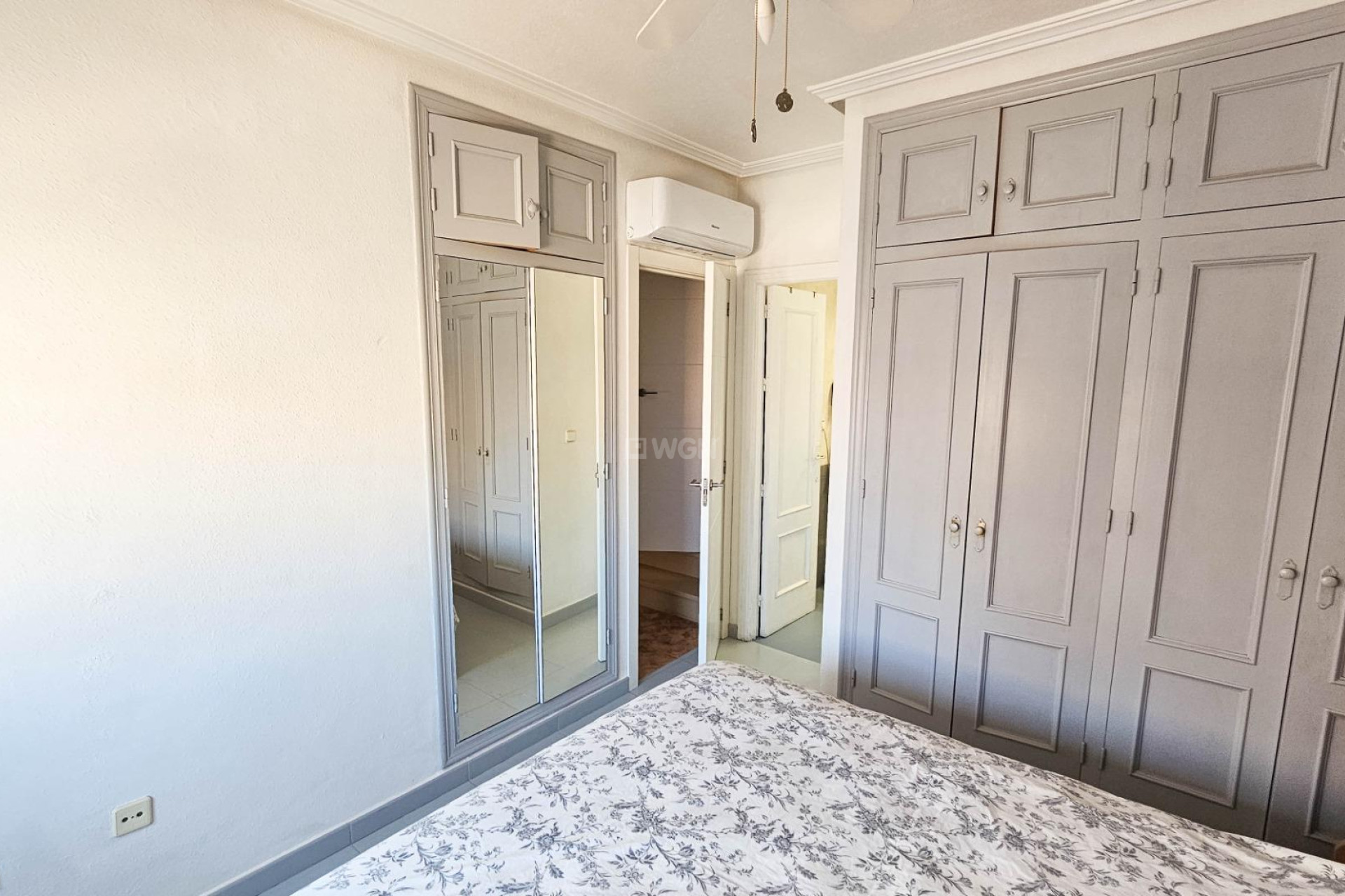 Odsprzedaż - Villa - Orihuela Costa - Cabo Roig