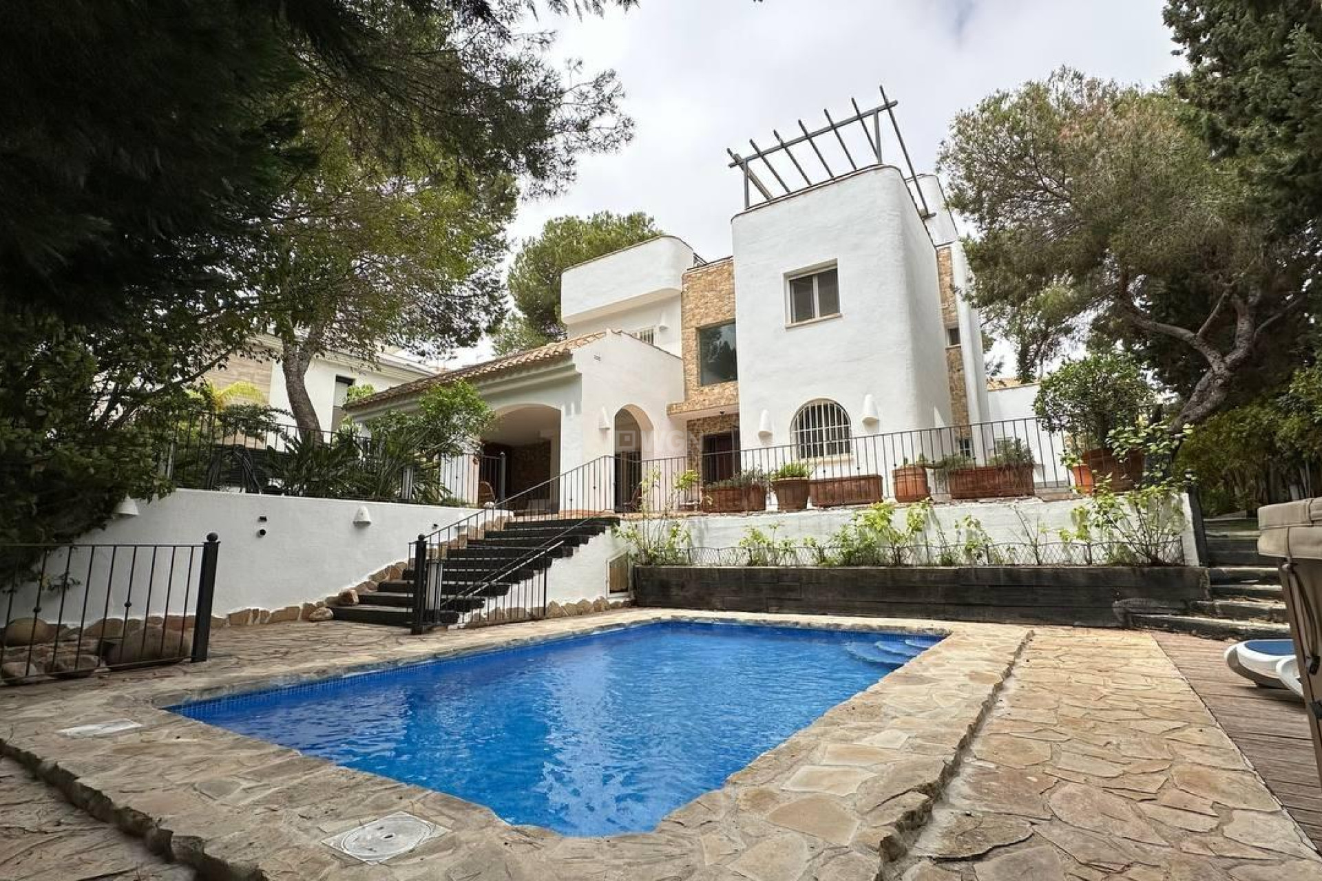 Odsprzedaż - Villa - Orihuela Costa - Campoamor