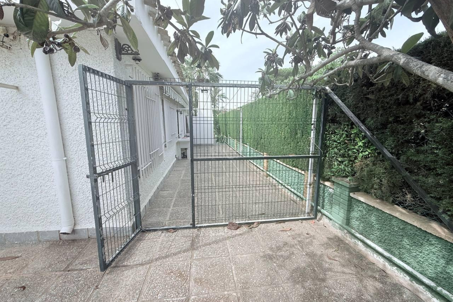 Odsprzedaż - Villa - Orihuela Costa - Campoamor