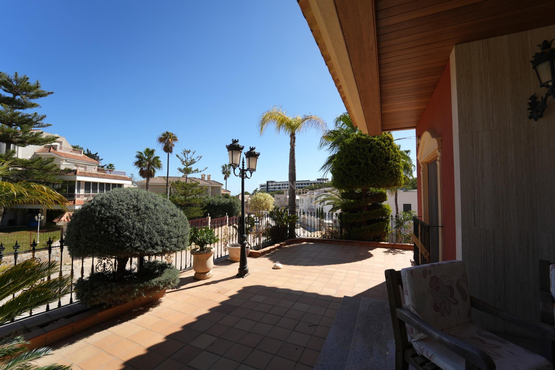 Odsprzedaż - Villa - Orihuela Costa - Campoamor