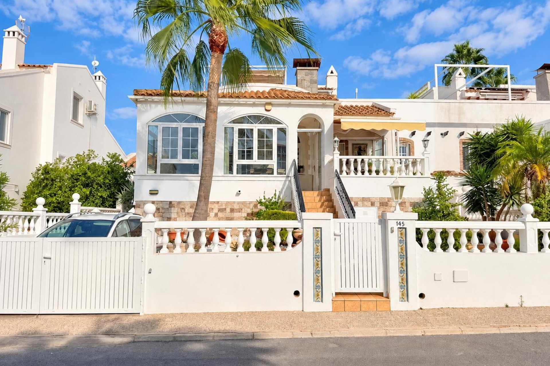 Odsprzedaż - Villa - Orihuela Costa - Costa Blanca